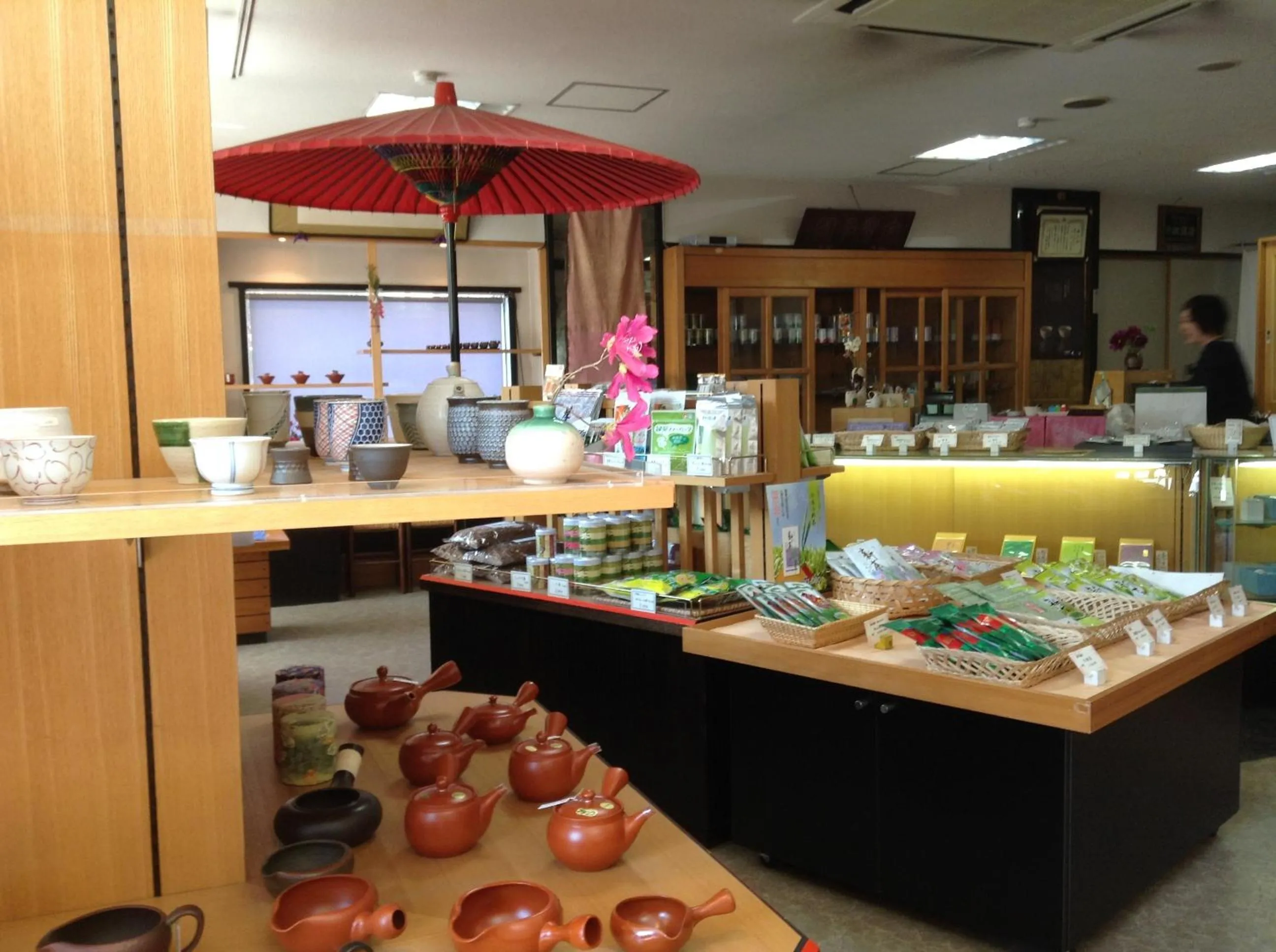 On-site shops in Matsumoto Tourist Hotel