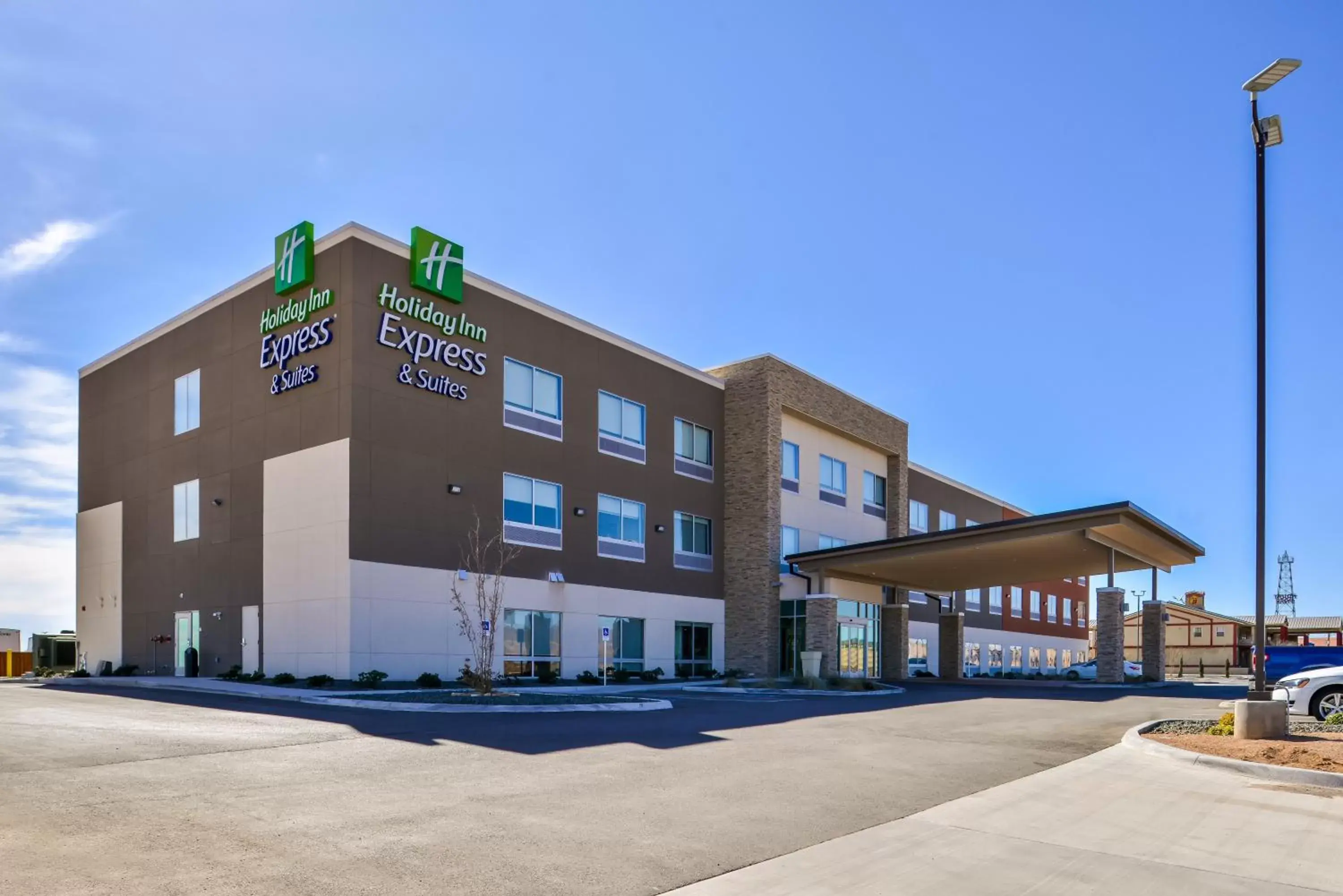 Property Building in Holiday Inn Express & Suites - Van Horn, an IHG Hotel
