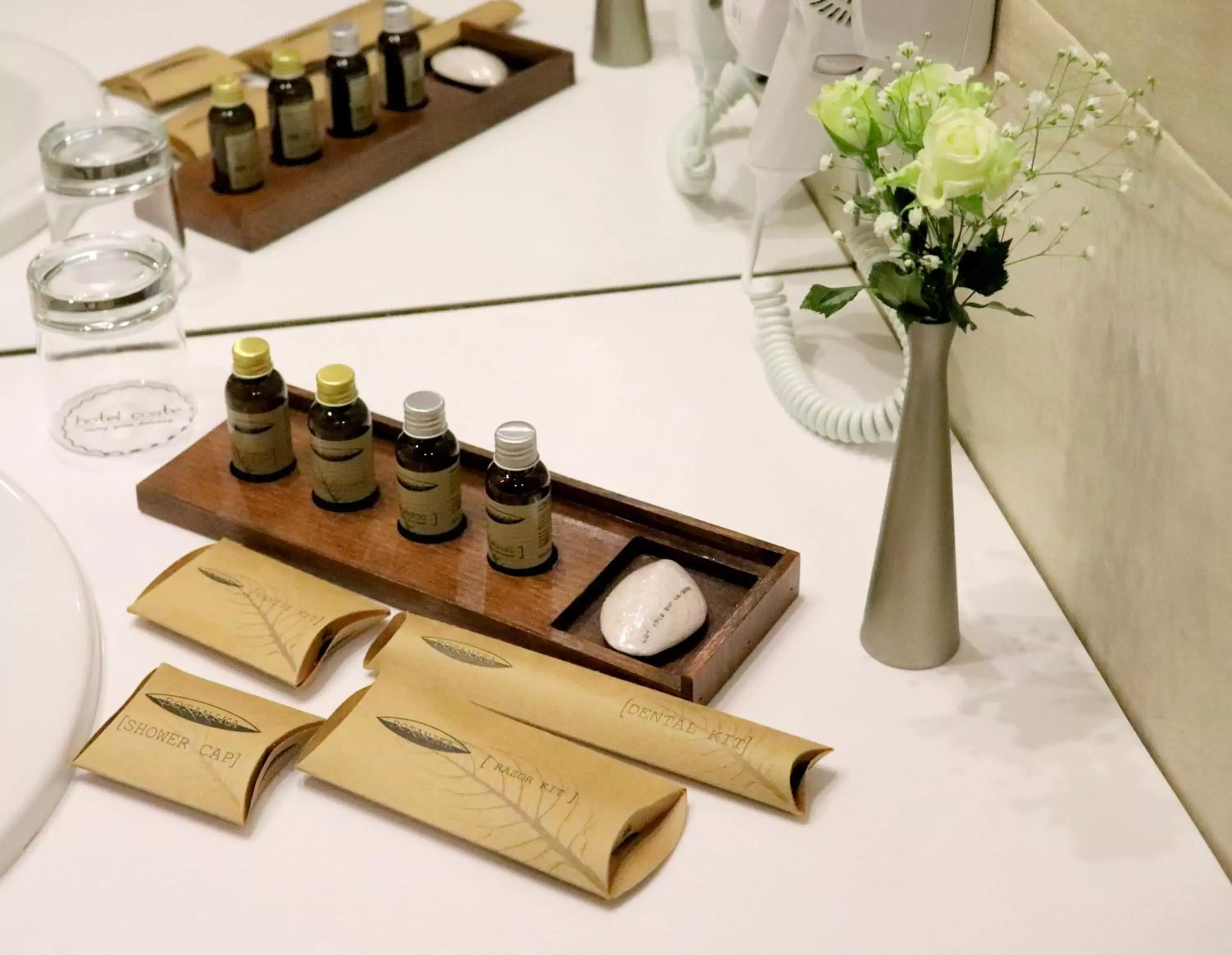 Comfort Double or Twin Room in Costé Hotel Comfort Double or Twin Room in Costé Hotel