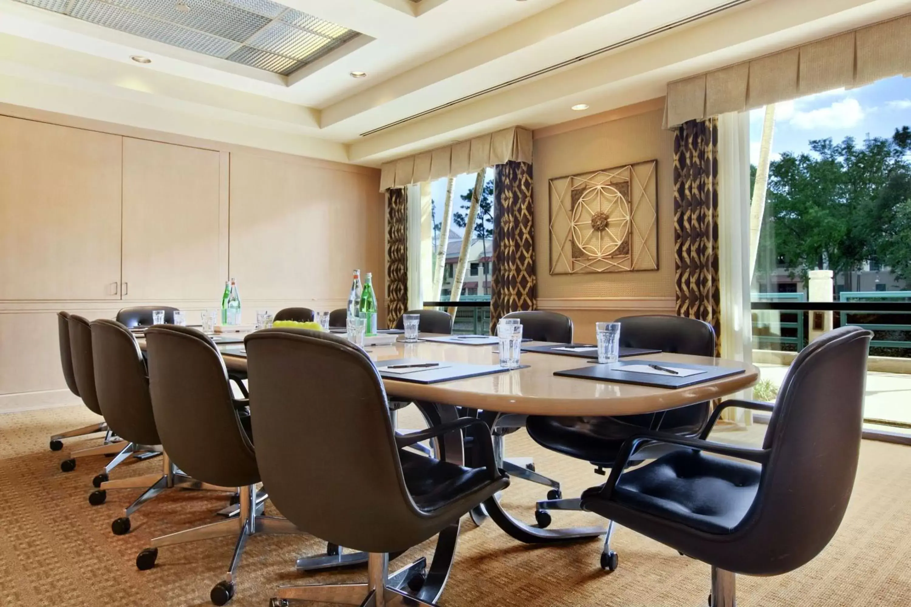 Meeting/conference room in Hilton Boca Raton Suites