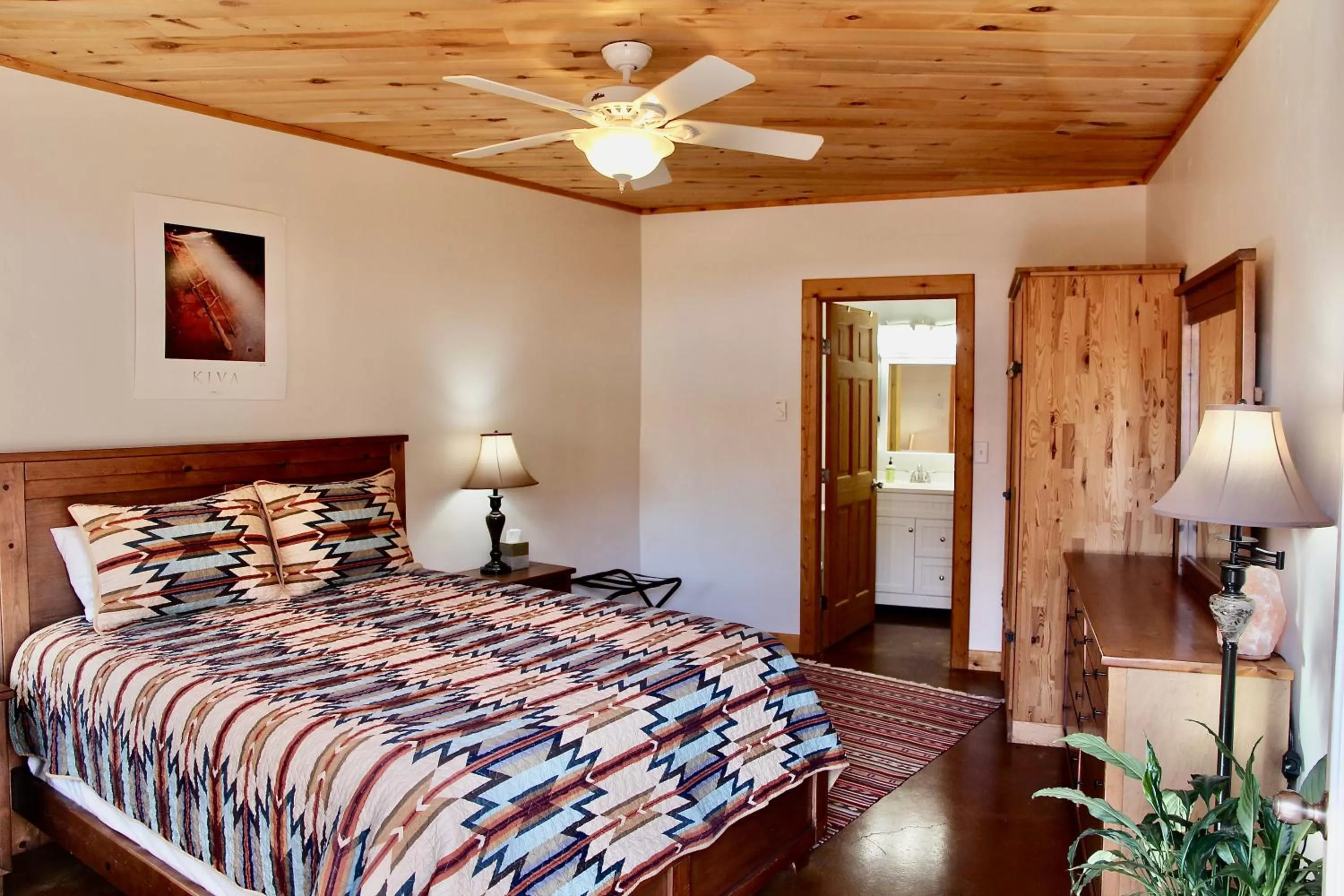 Bed in Red Moon Lodge