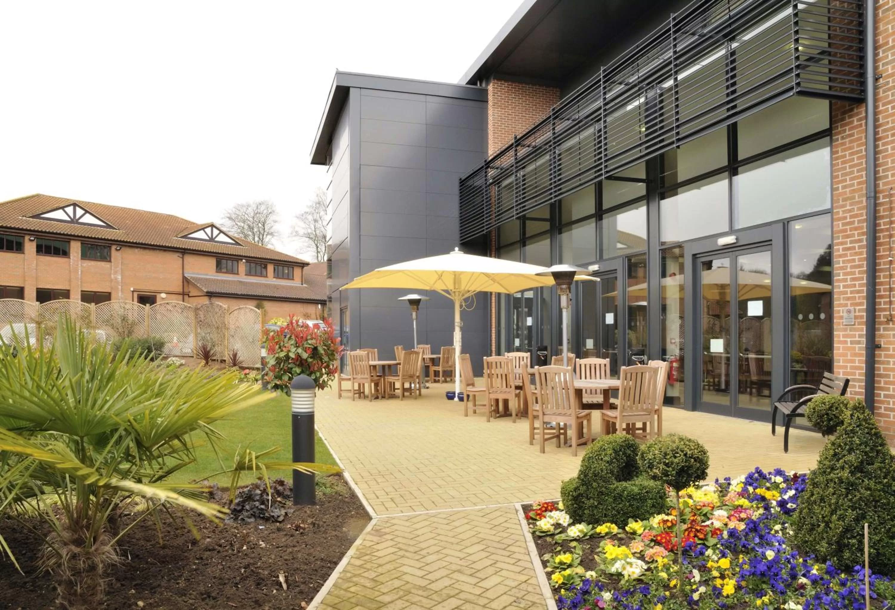 Patio in Forest Pines Hotel, Spa & Golf Resort