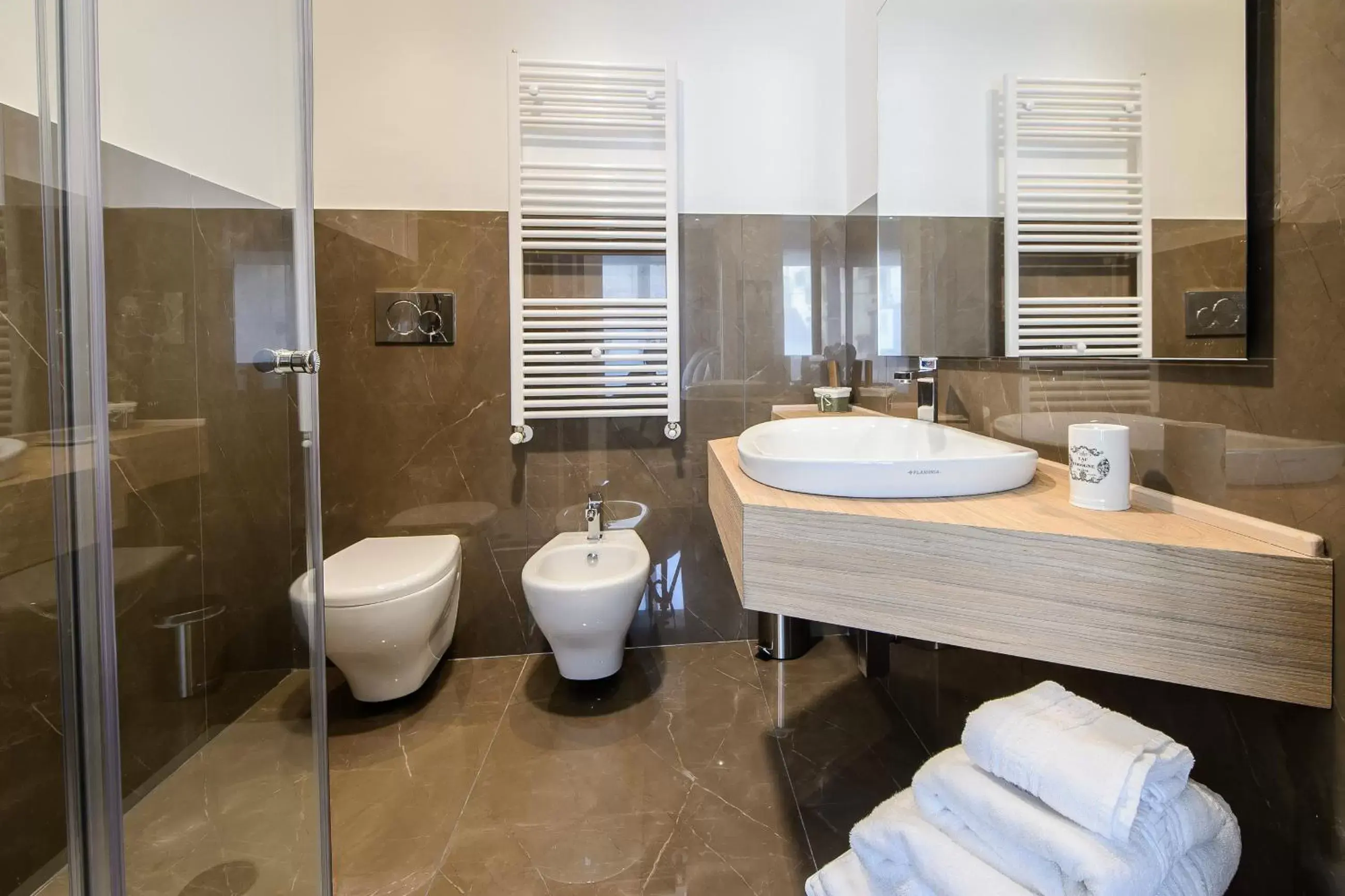 Bathroom in B&B Quarto Novo Suite