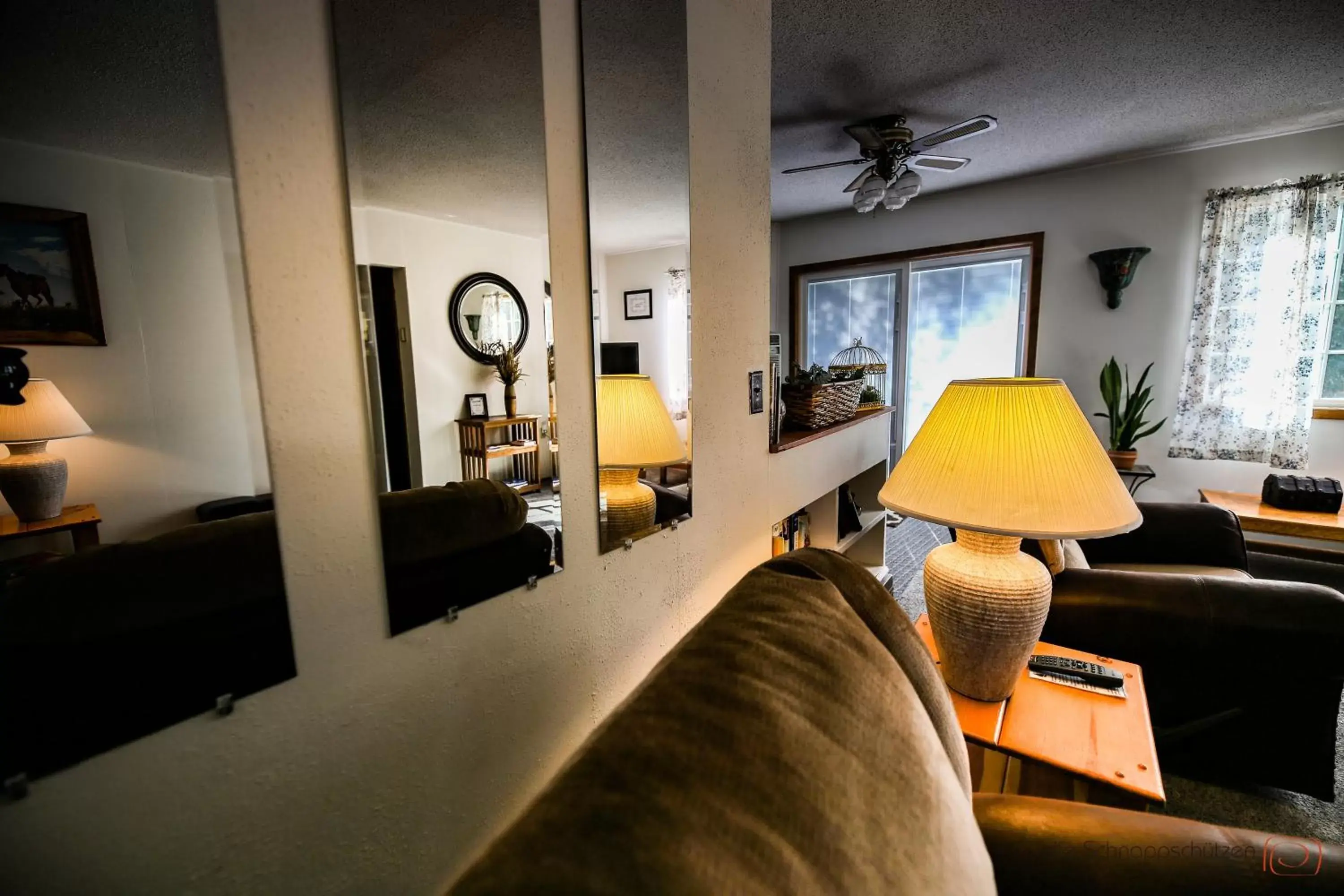 Living room, Lobby/Reception in The Pines Country Inn