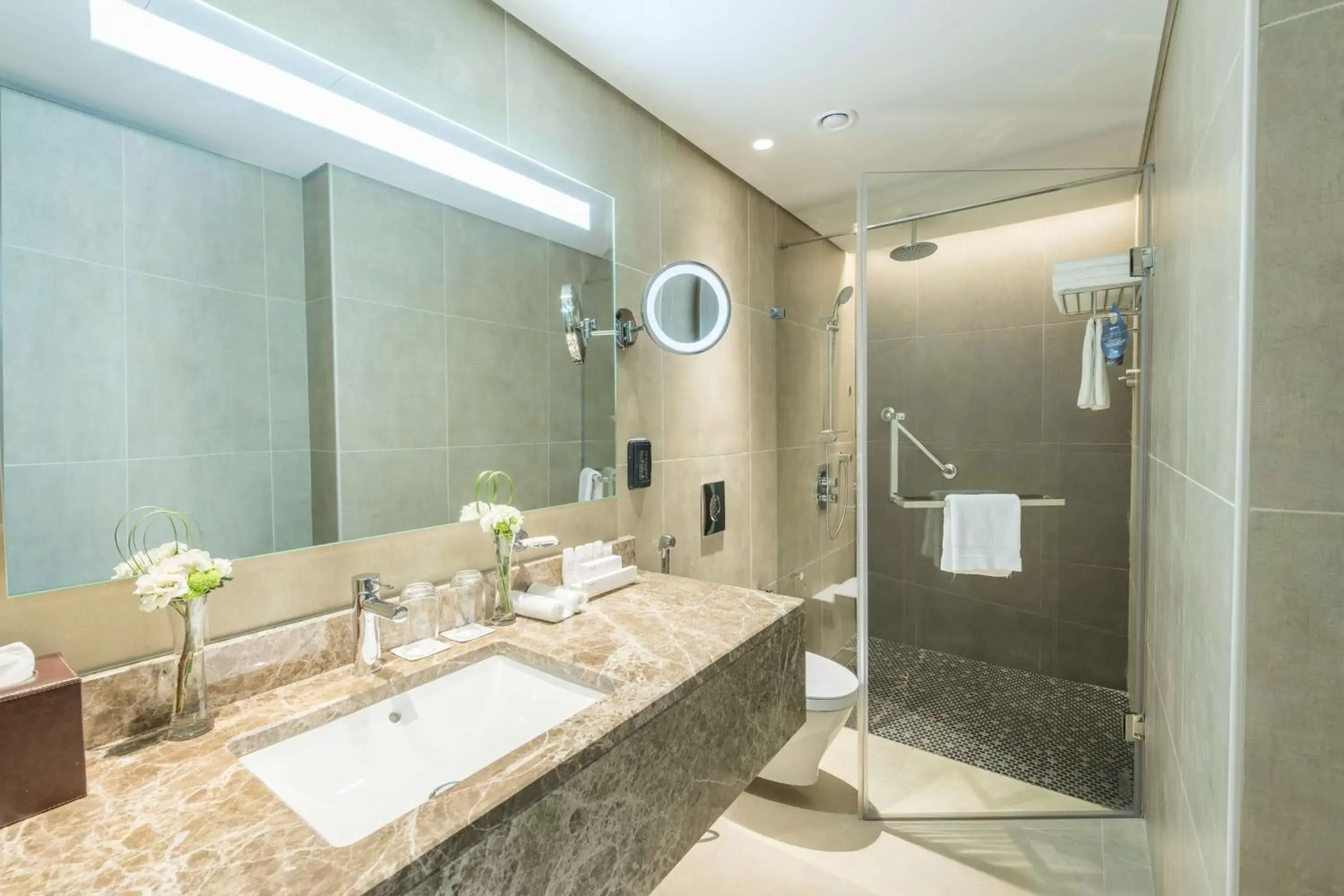Bathroom in Radisson Blu Hotel, Jeddah Corniche