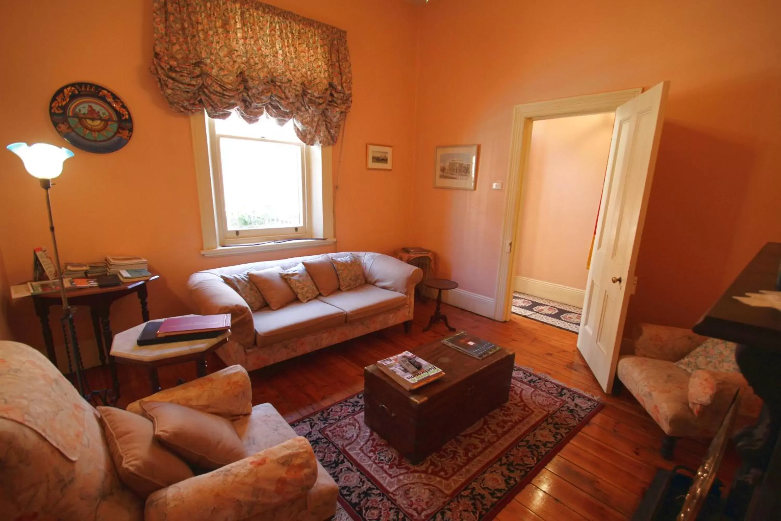 Living room, Seating Area in North Adelaide Heritage Cottages & Apartments