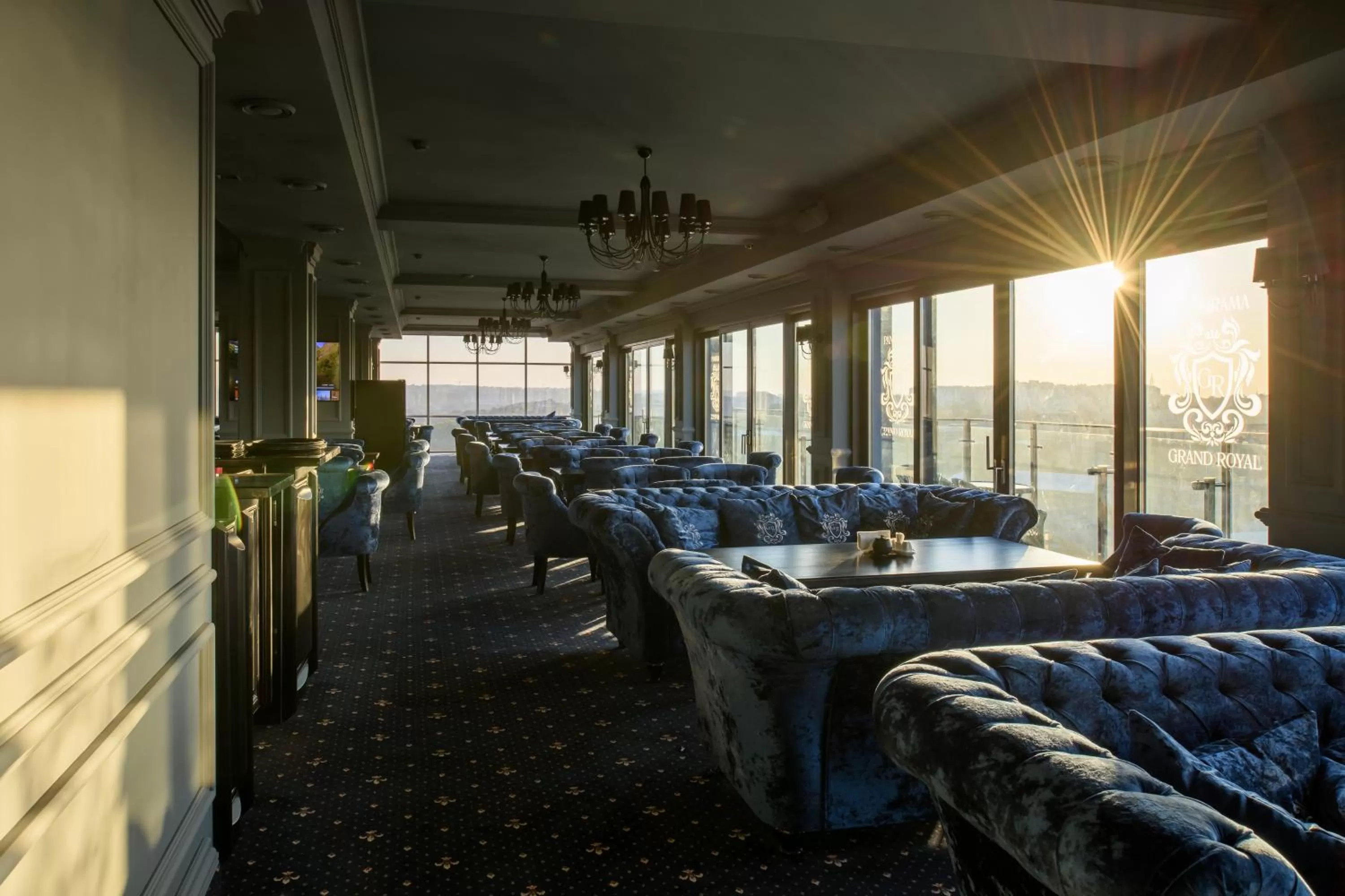 Restaurant/places to eat in Grand Royal