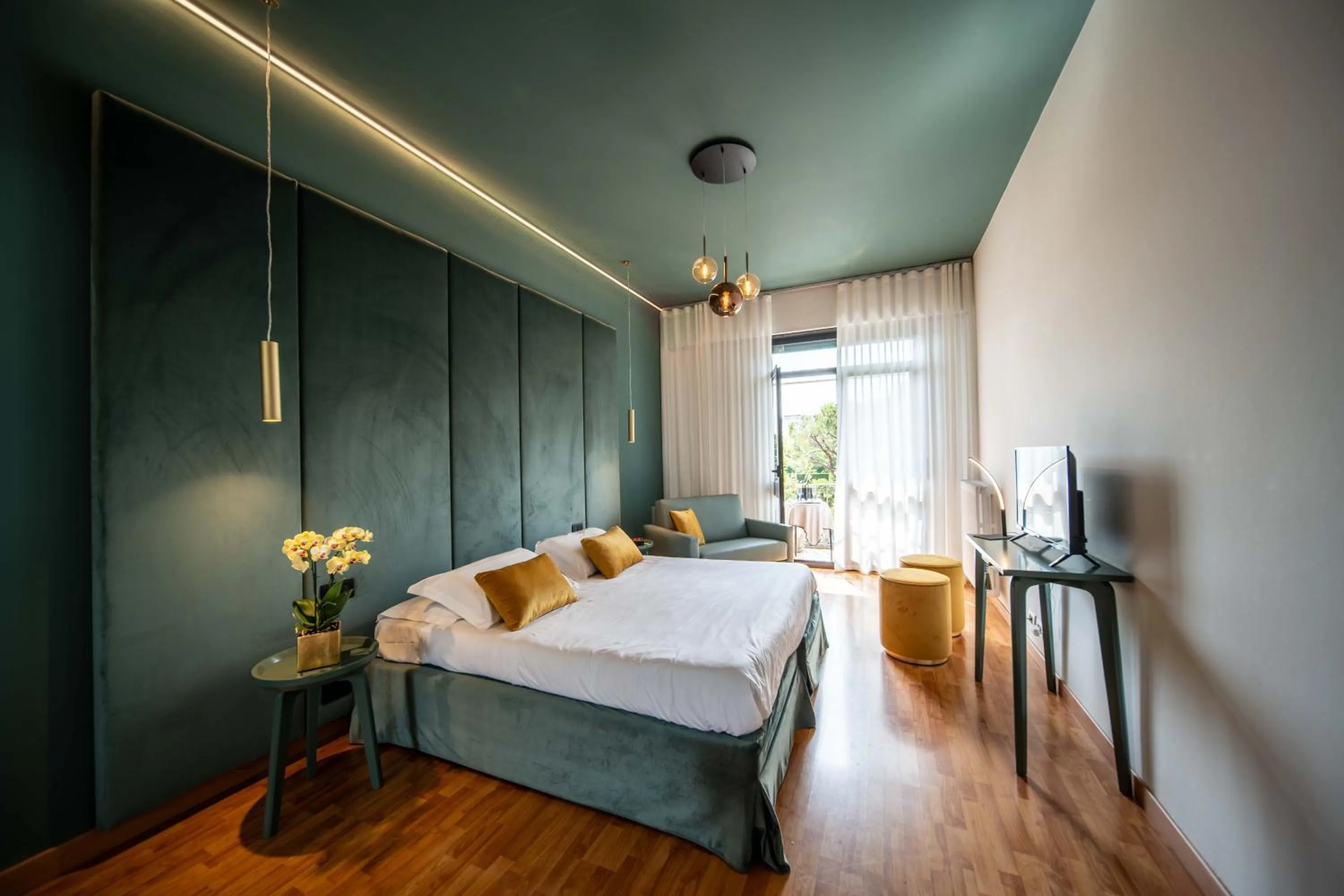 Photo of the whole room, Bed in Hotel Terme Milano