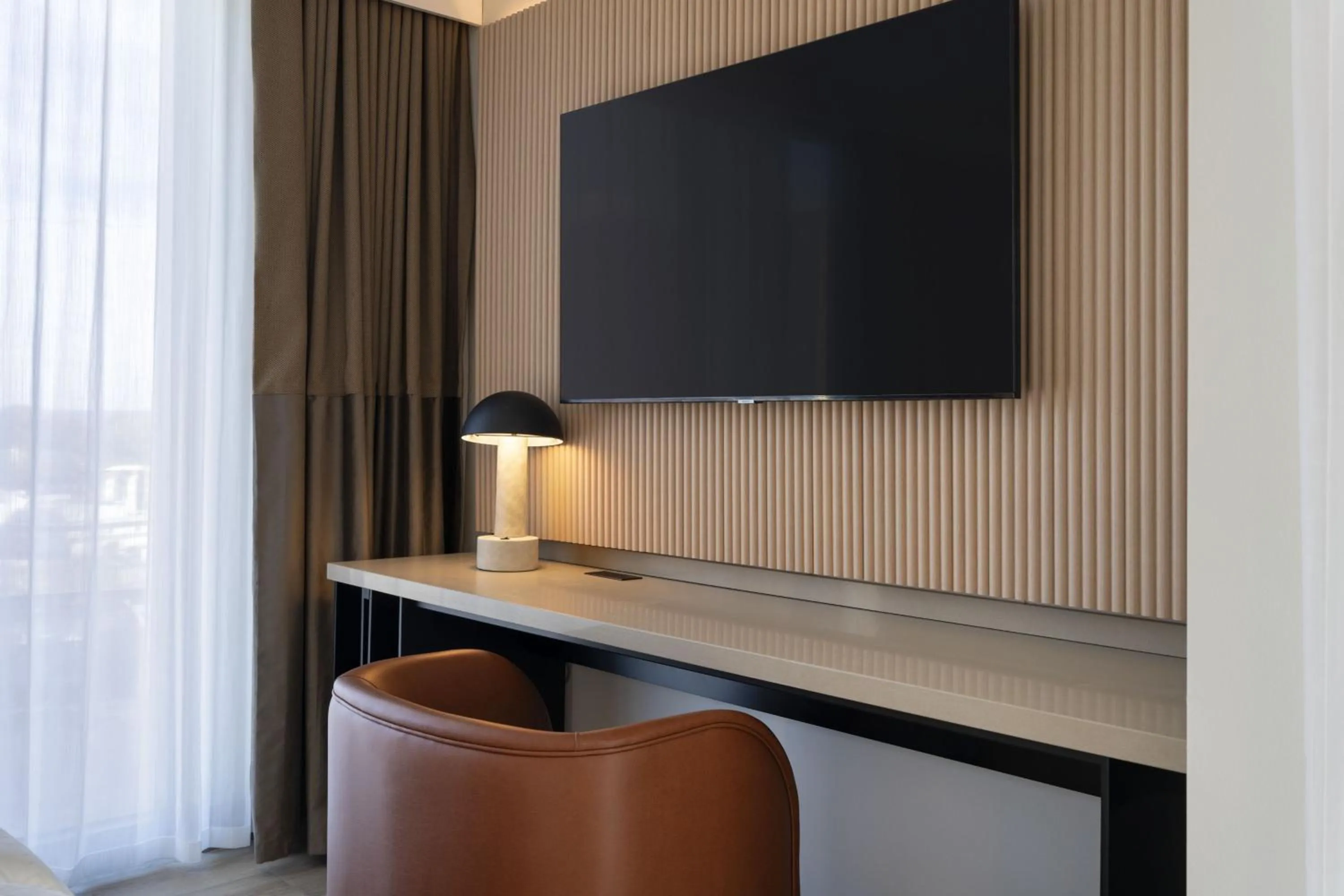 Photo of the whole room in Cascade Hotel, Kansas City, a Tribute Portfolio Hotel