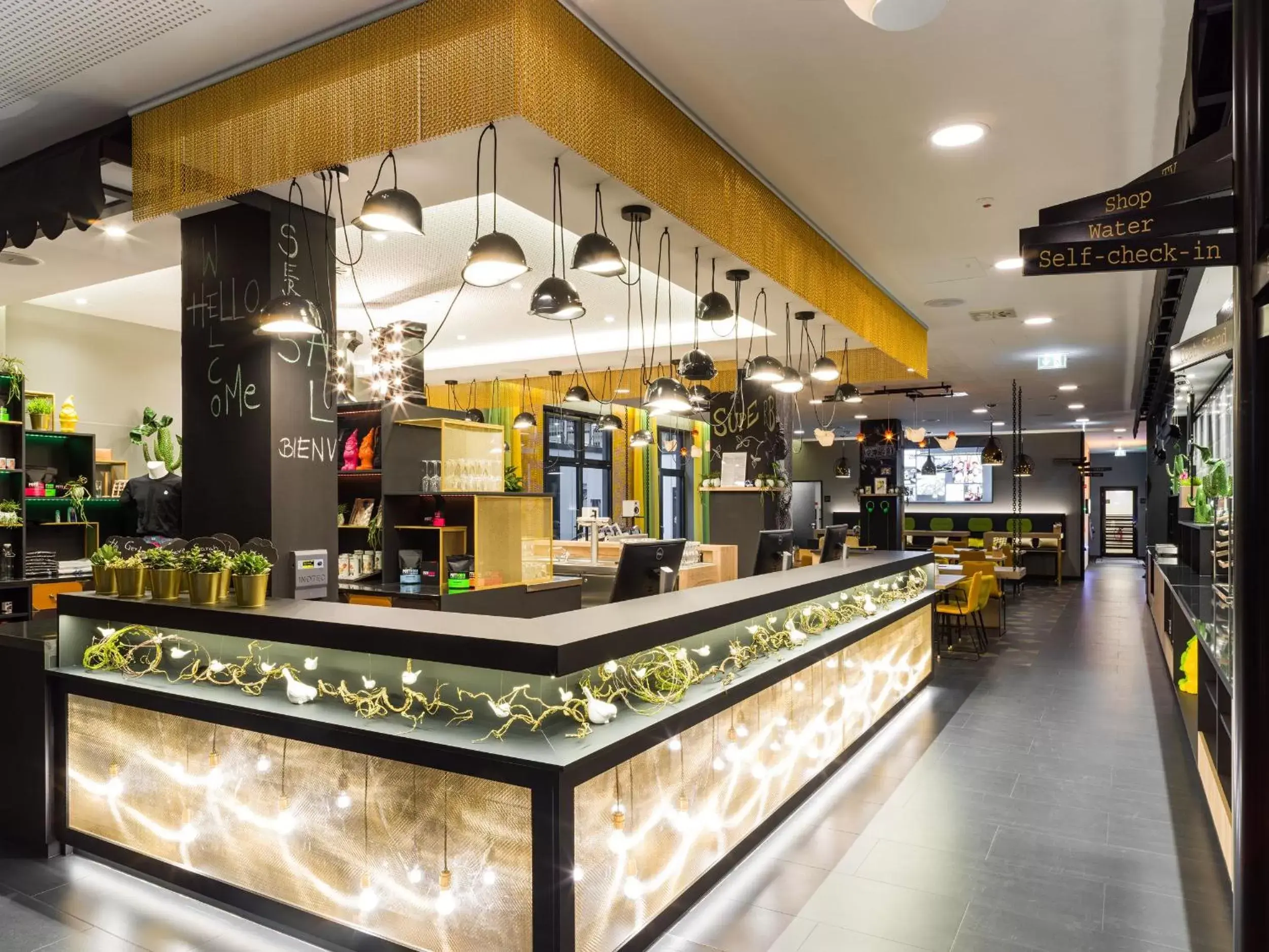 Lobby or reception in Holiday Inn - the niu, Cobbles Essen by IHG Lobby or reception in Holiday Inn - the niu, Cobbles Essen by IHG