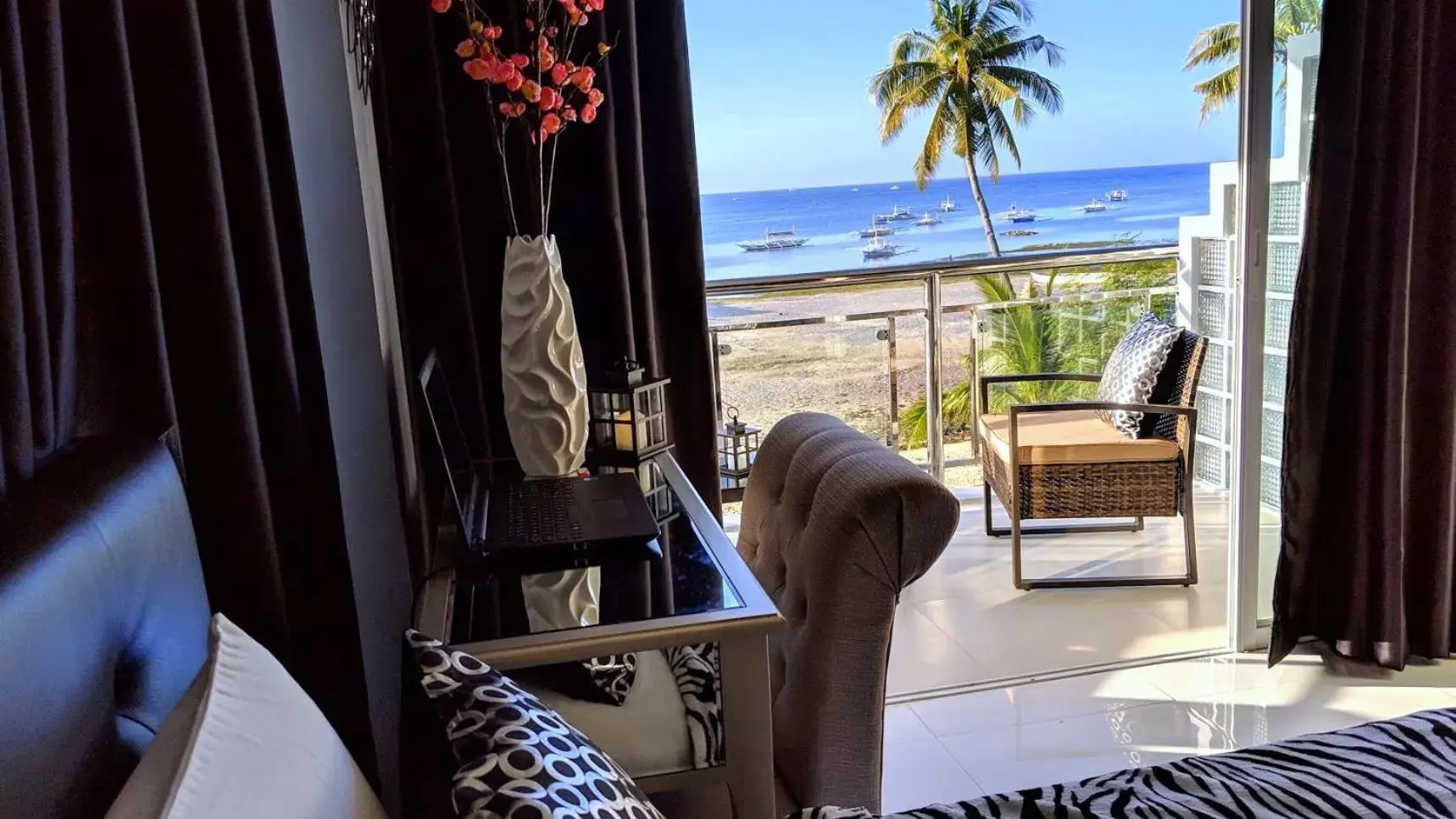 Balcony/Terrace in Bohol South Beach Hotel