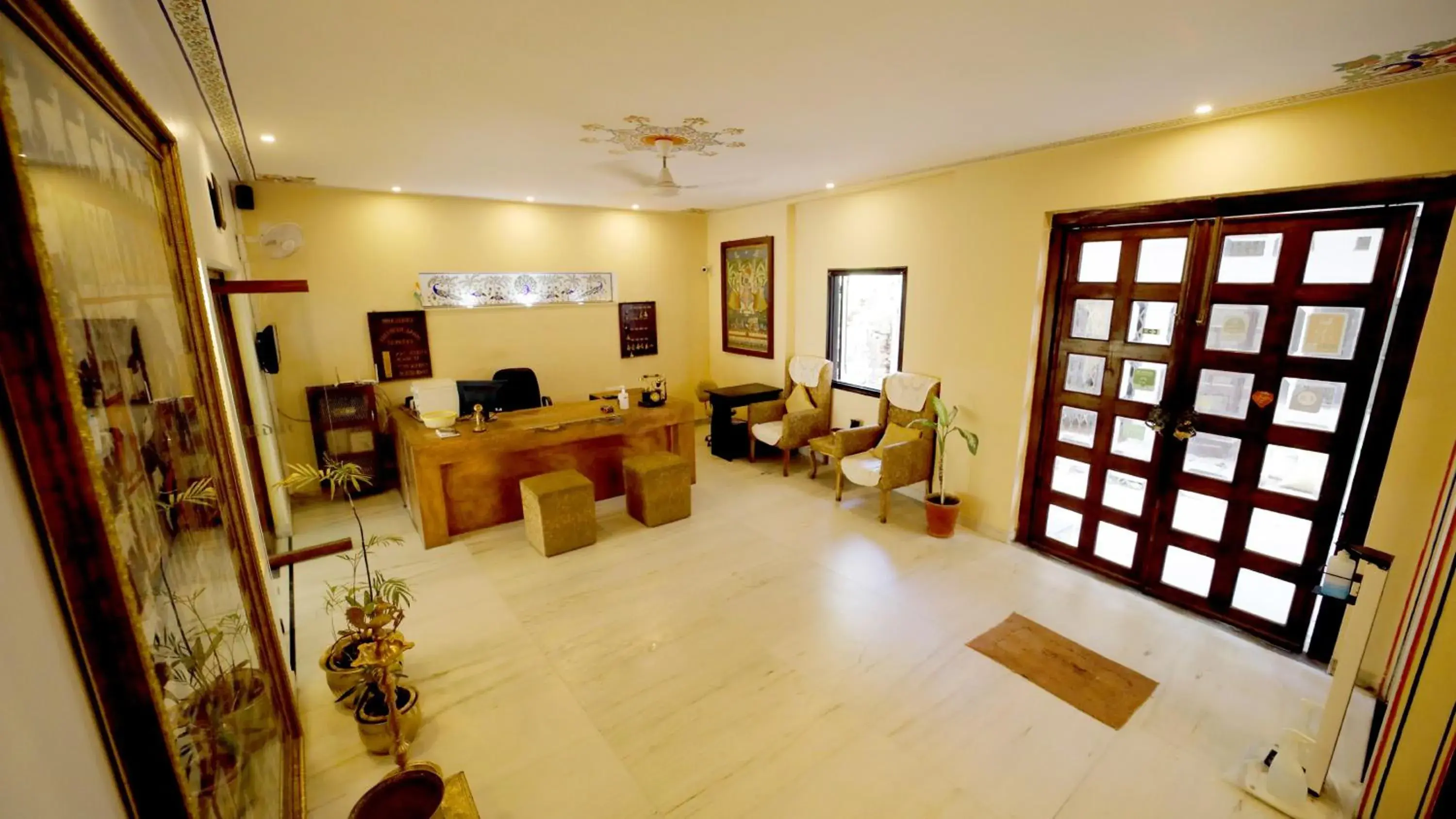 Lobby or reception, Seating Area in Hotel Udaigarh