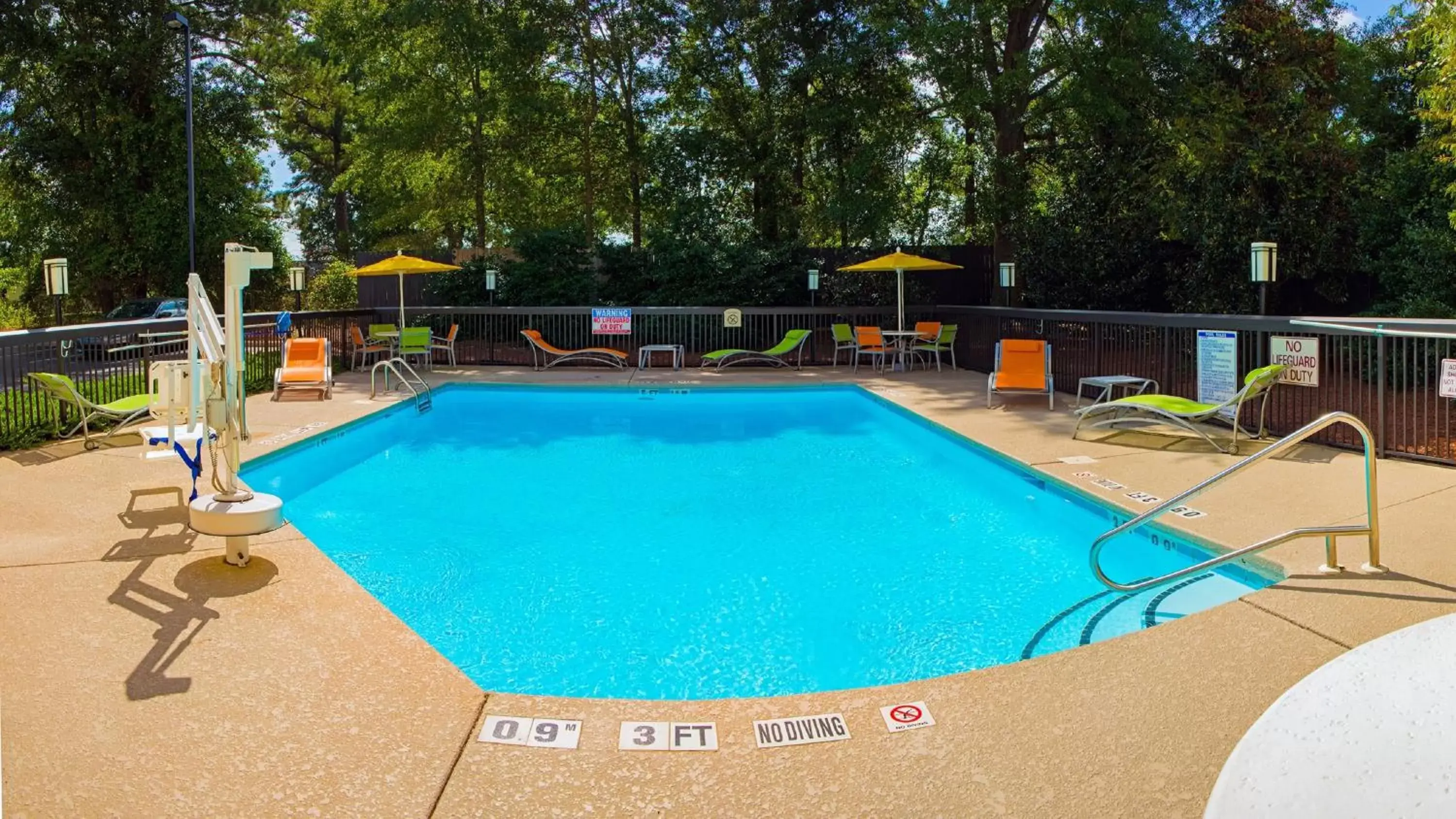 Swimming Pool in Holiday Inn Express Hotel & Suites Kinston, an IHG Hotel