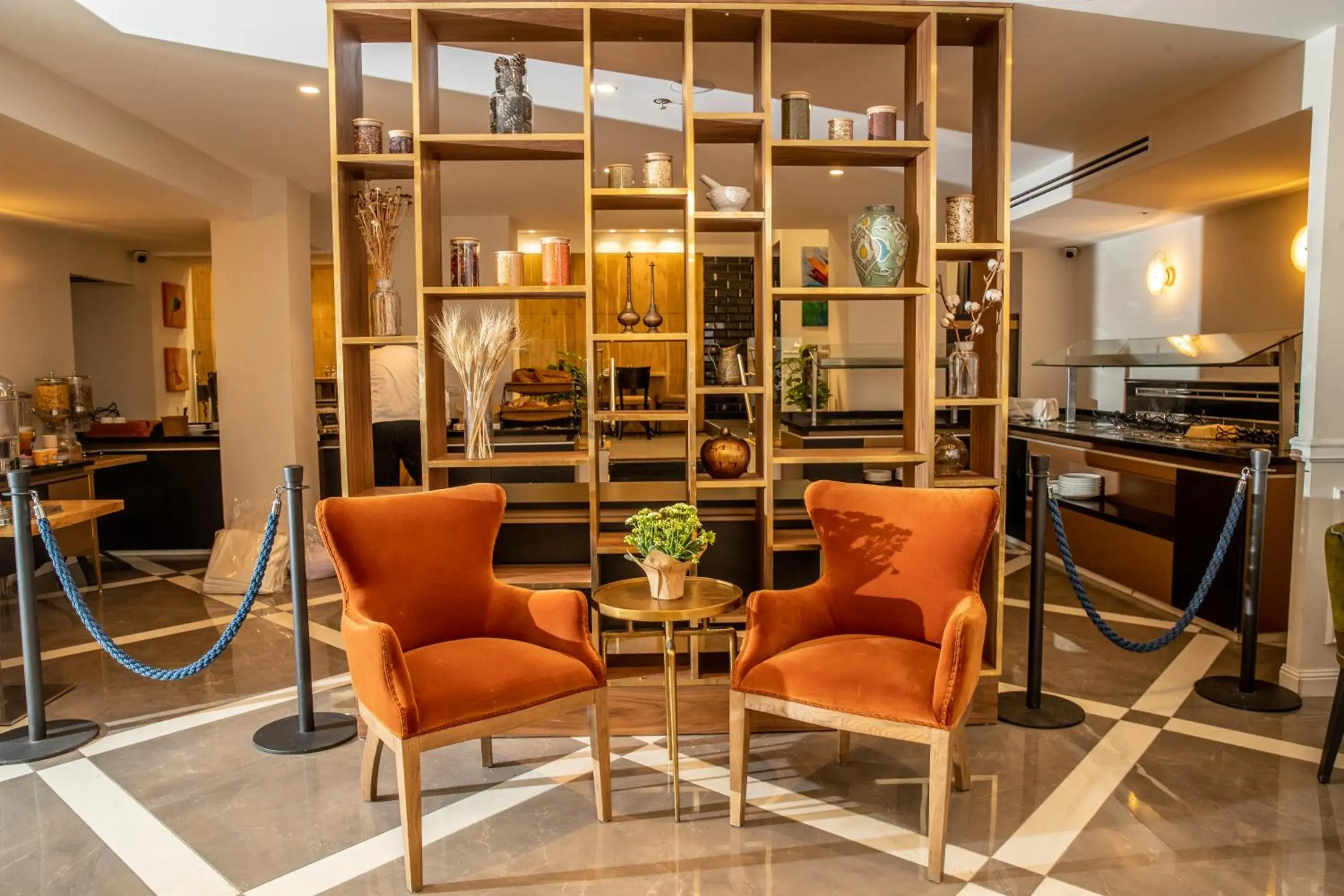 Lobby or reception in Montefiore Hotel By Smart Hotels