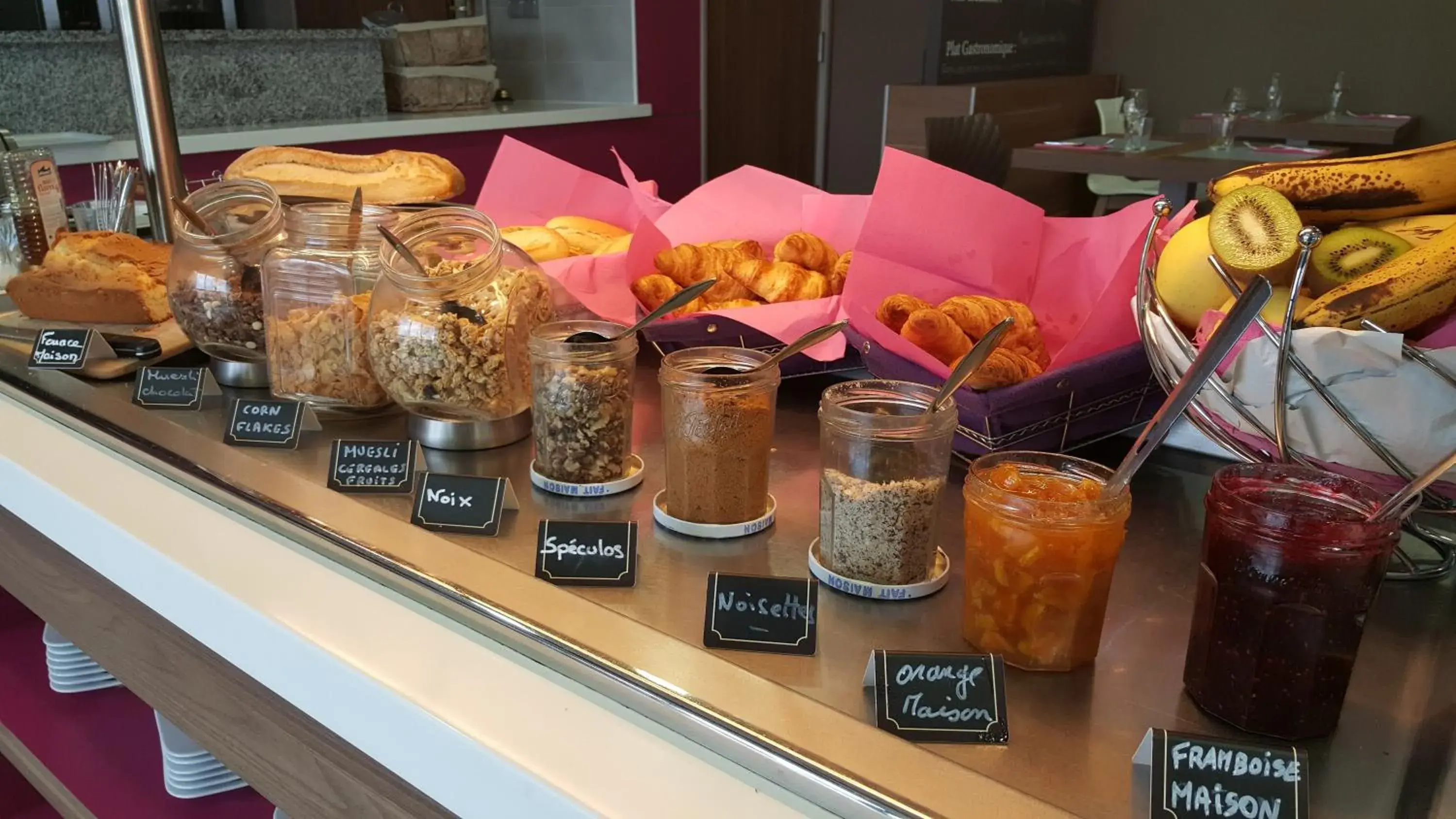 Food close-up in ibis Styles Castres