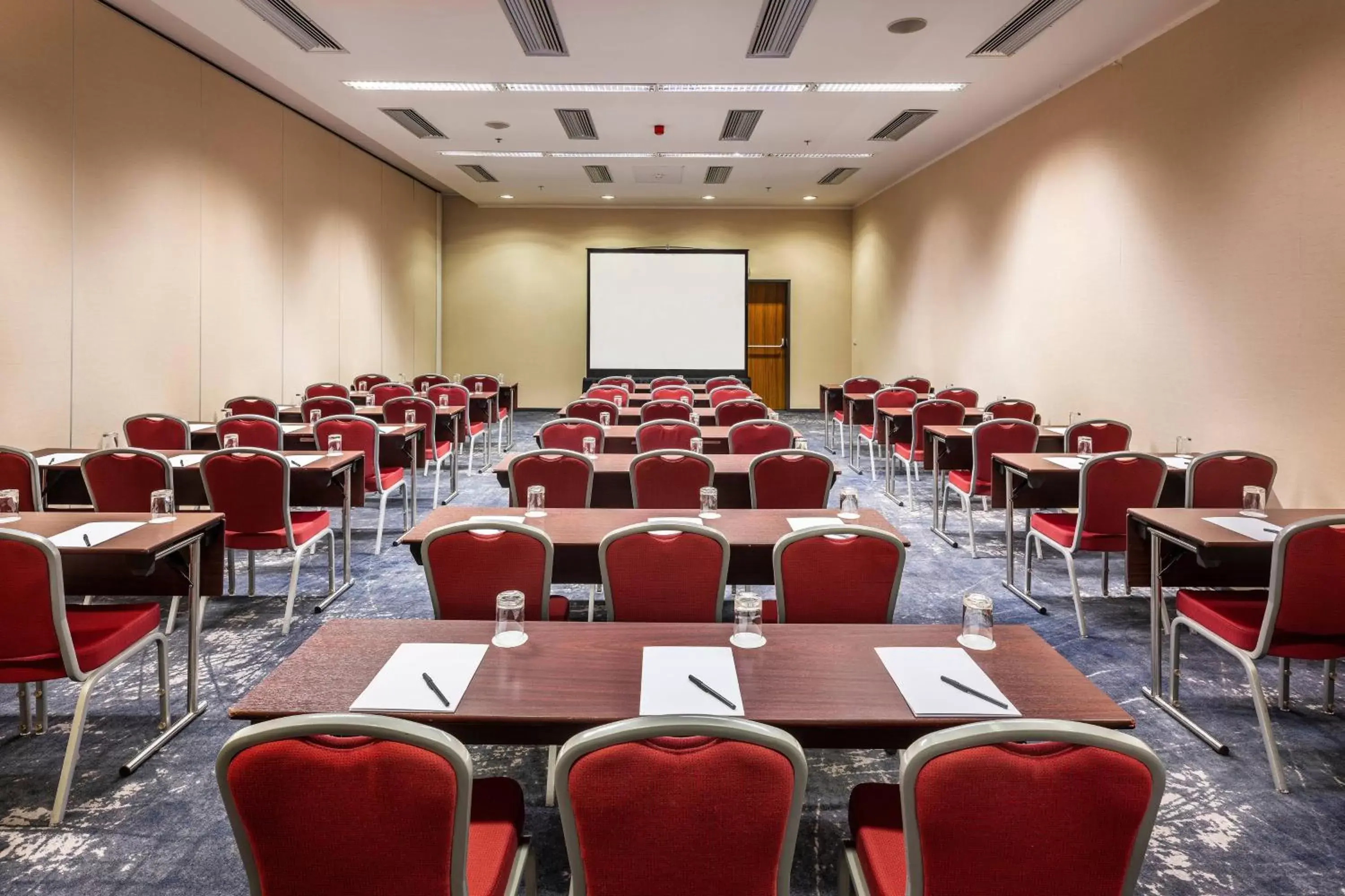 Meeting/conference room in Courtyard by Marriott Prague Airport