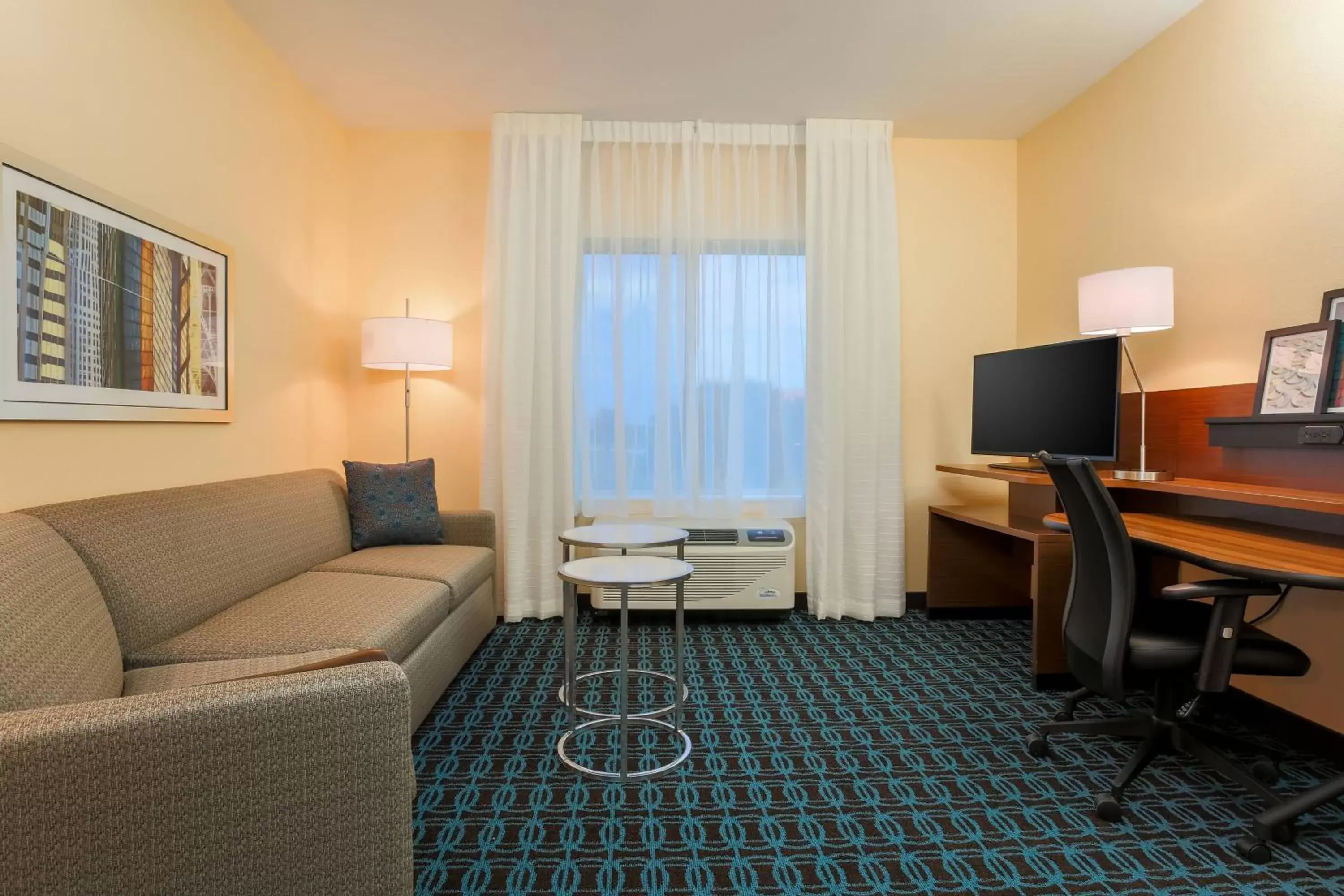 Living room, Seating Area in Fairfield Inn & Suites by Marriott Cuero