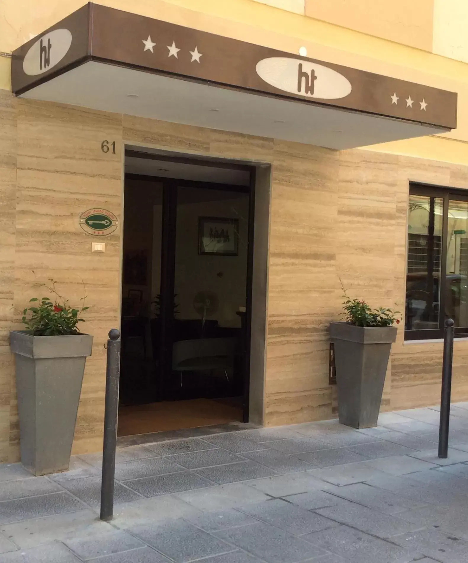 Facade/entrance in Hotel Touring