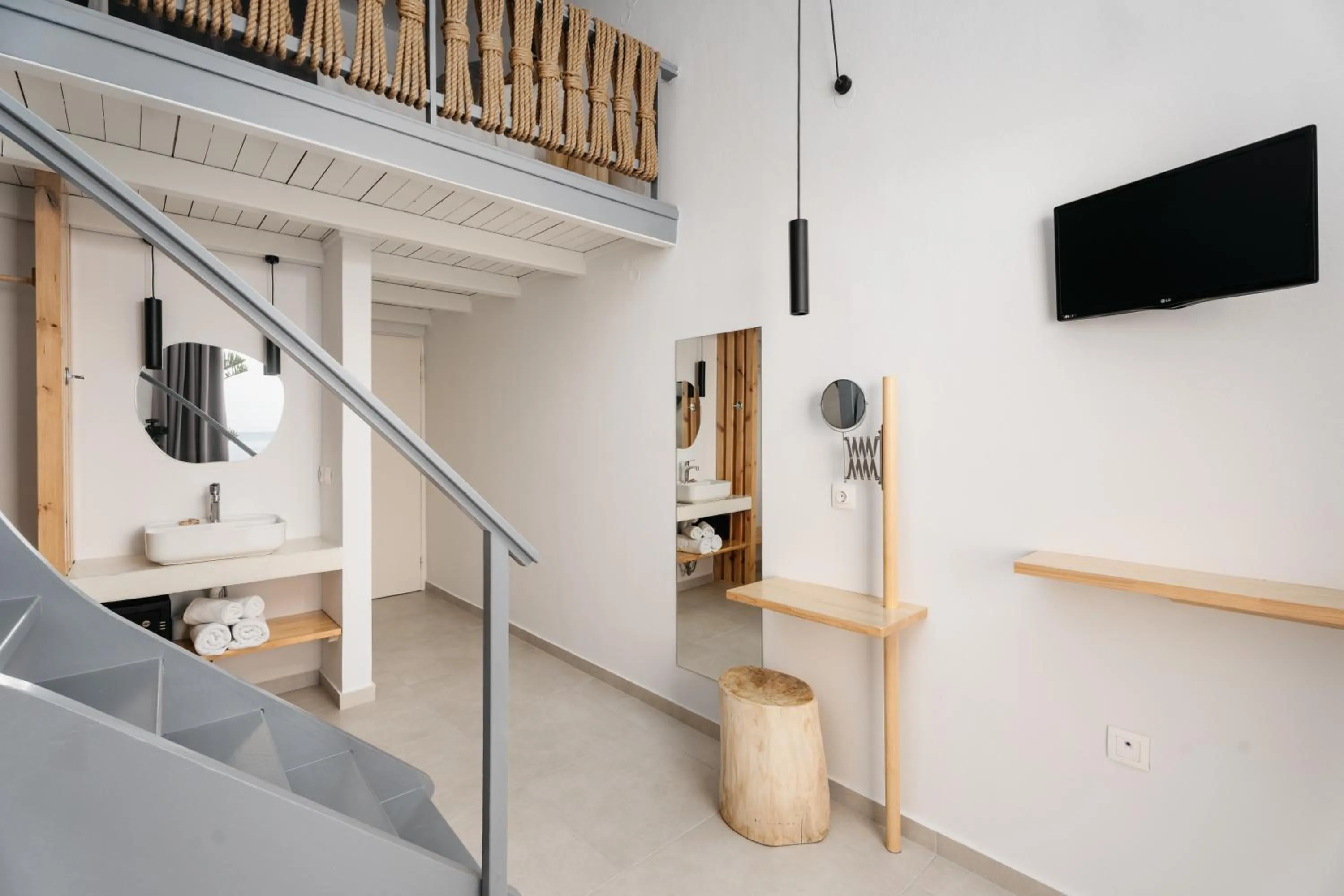 Decorative detail in Petradi Beach Lounge Hotel