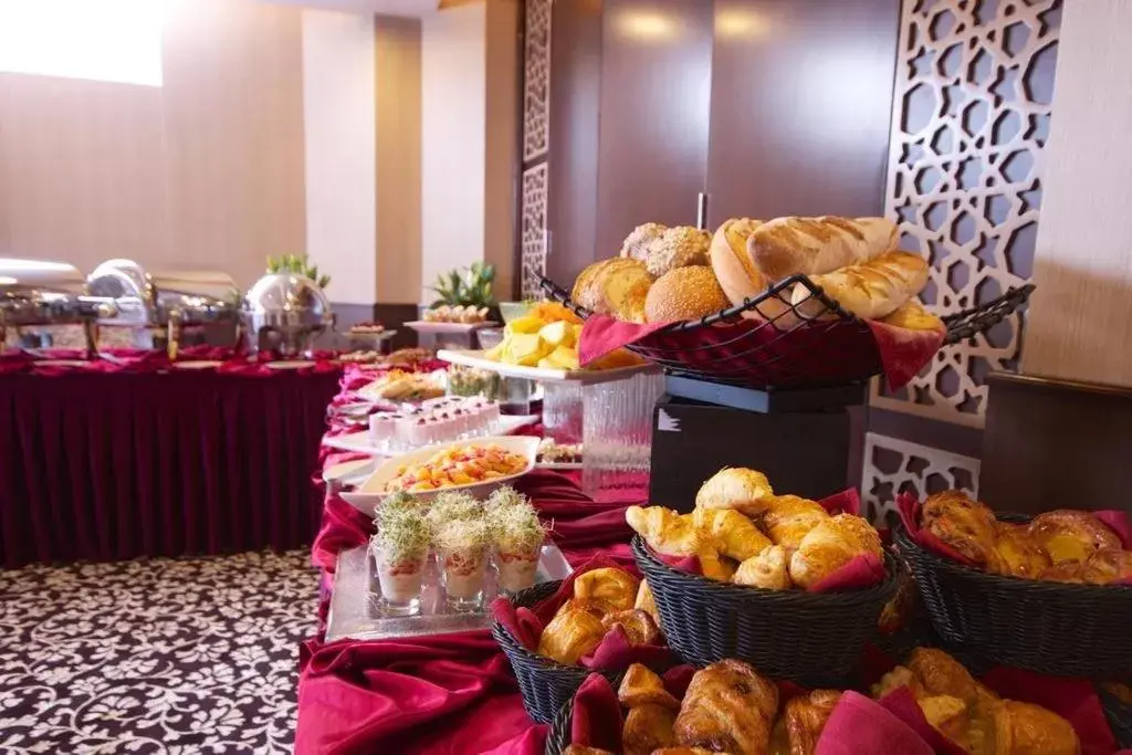 Buffet breakfast, Food in Welcome Hotel Apartments 1
