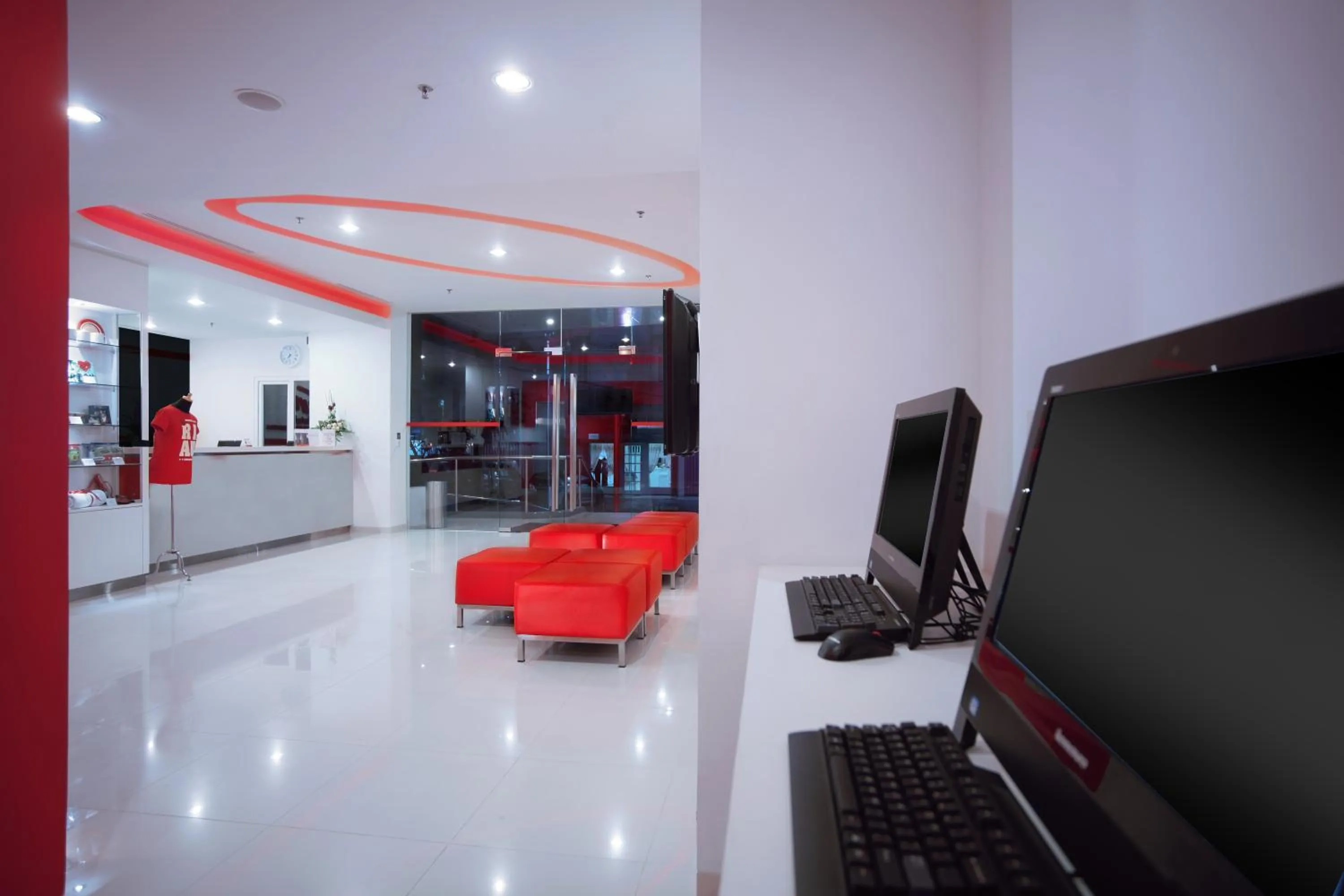 Lobby or reception in Monoloog Hotel Pekanbaru