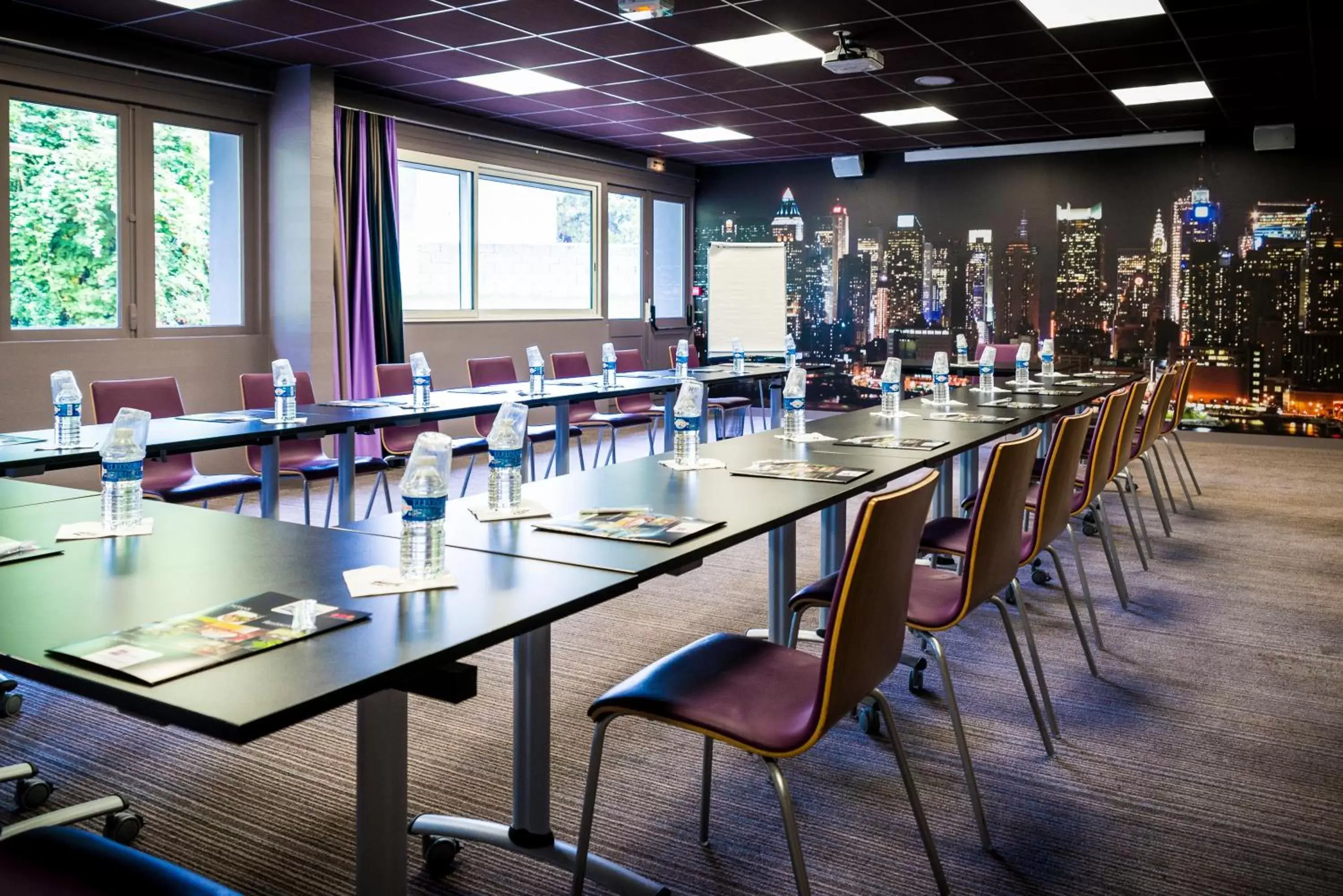 Business facilities in Brit Hotel Saint Brieuc