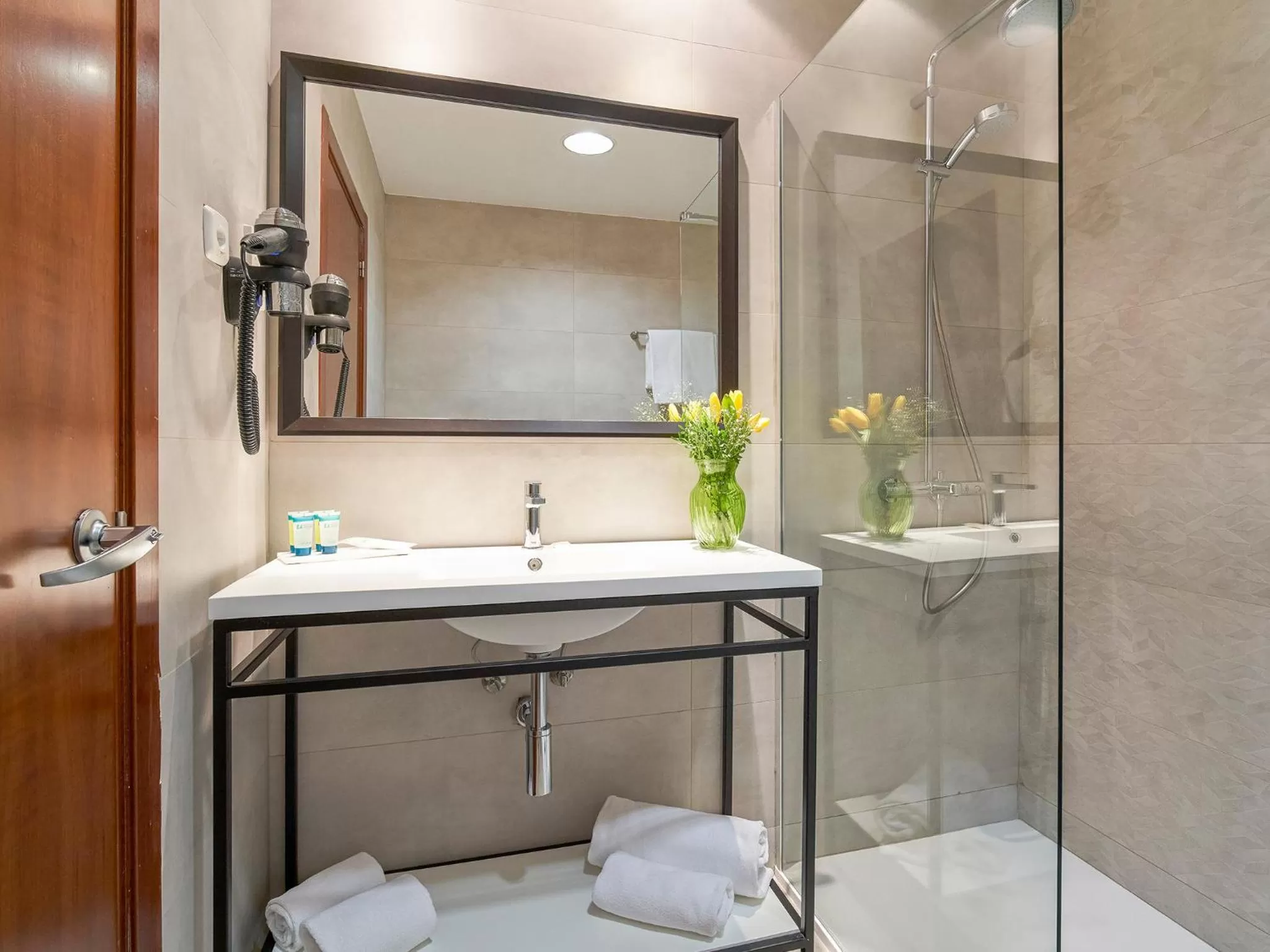 Bathroom in Hotel Plaza Las Matas