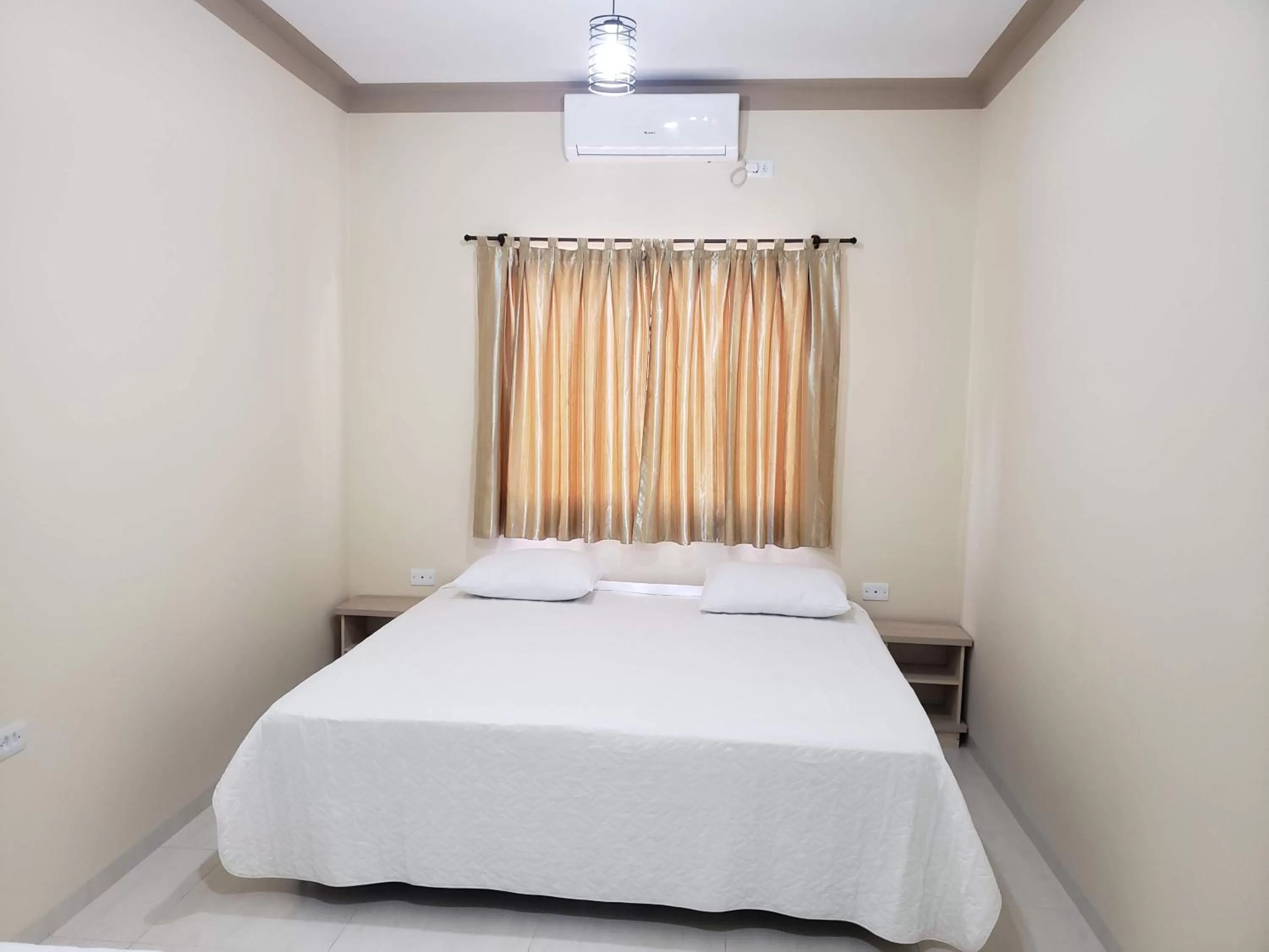 Photo of the whole room, Bed in Felipe Family Houses - Casas de temporada