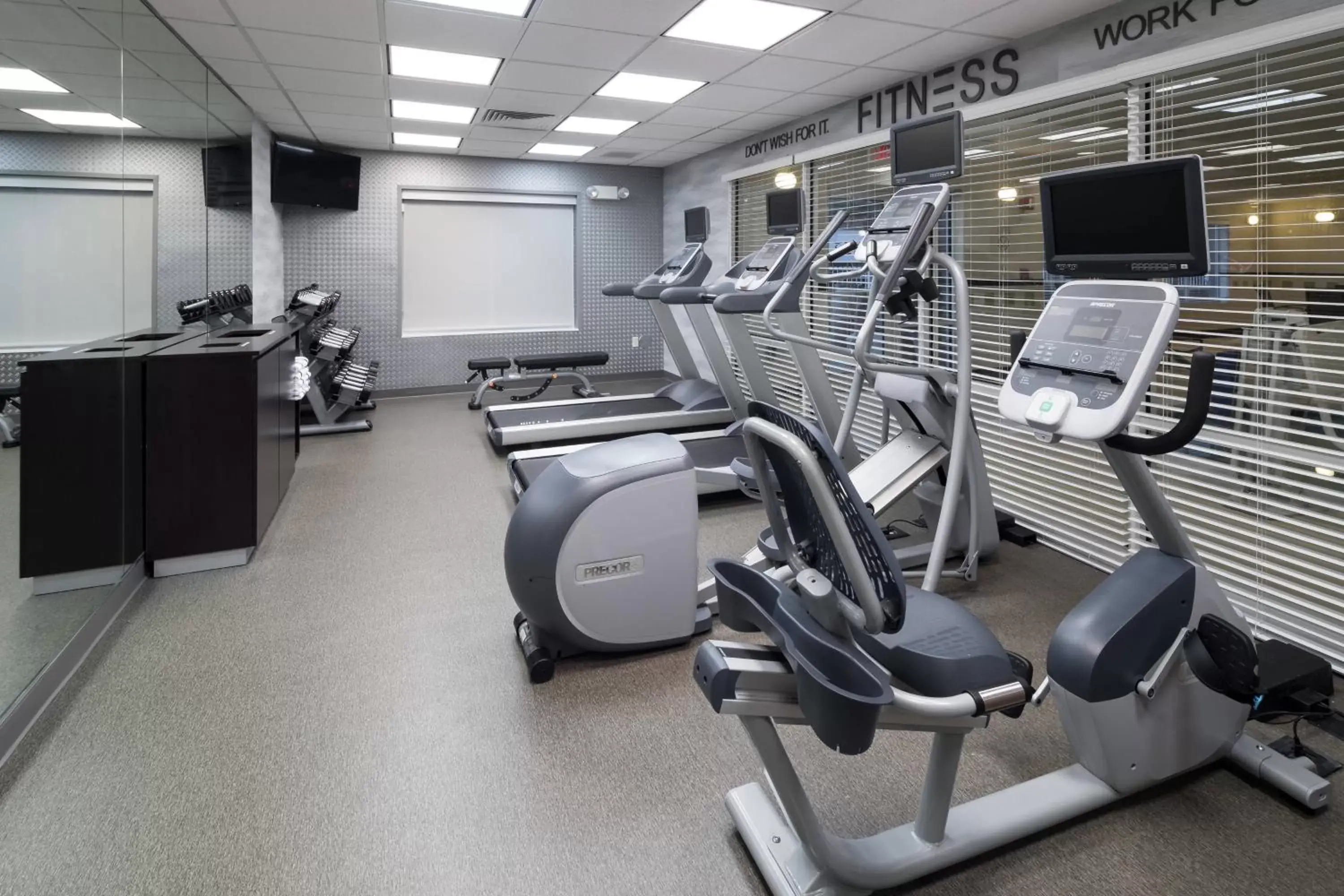 Fitness centre/facilities, Fitness Center/Facilities in Fairfield Inn & Suites Kansas City Overland Park