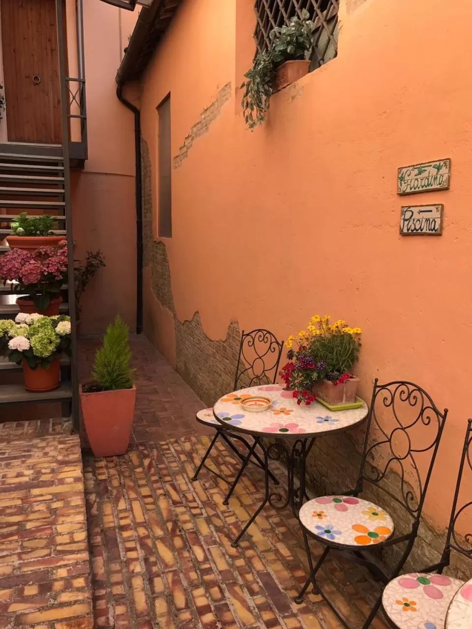 Patio in Hotel Borgo Antico