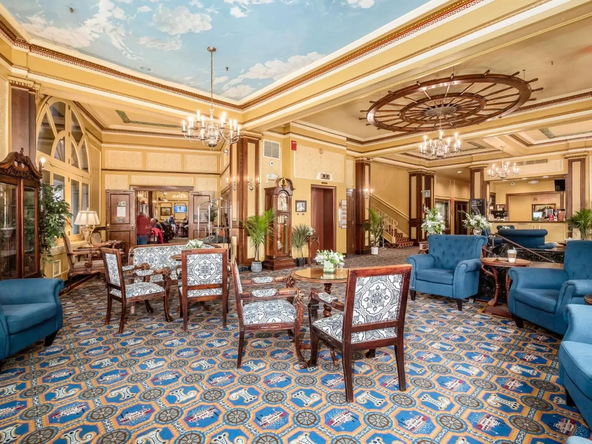 Lobby or reception in Lafayette Hotel Marietta Lobby or reception in Lafayette Hotel Marietta