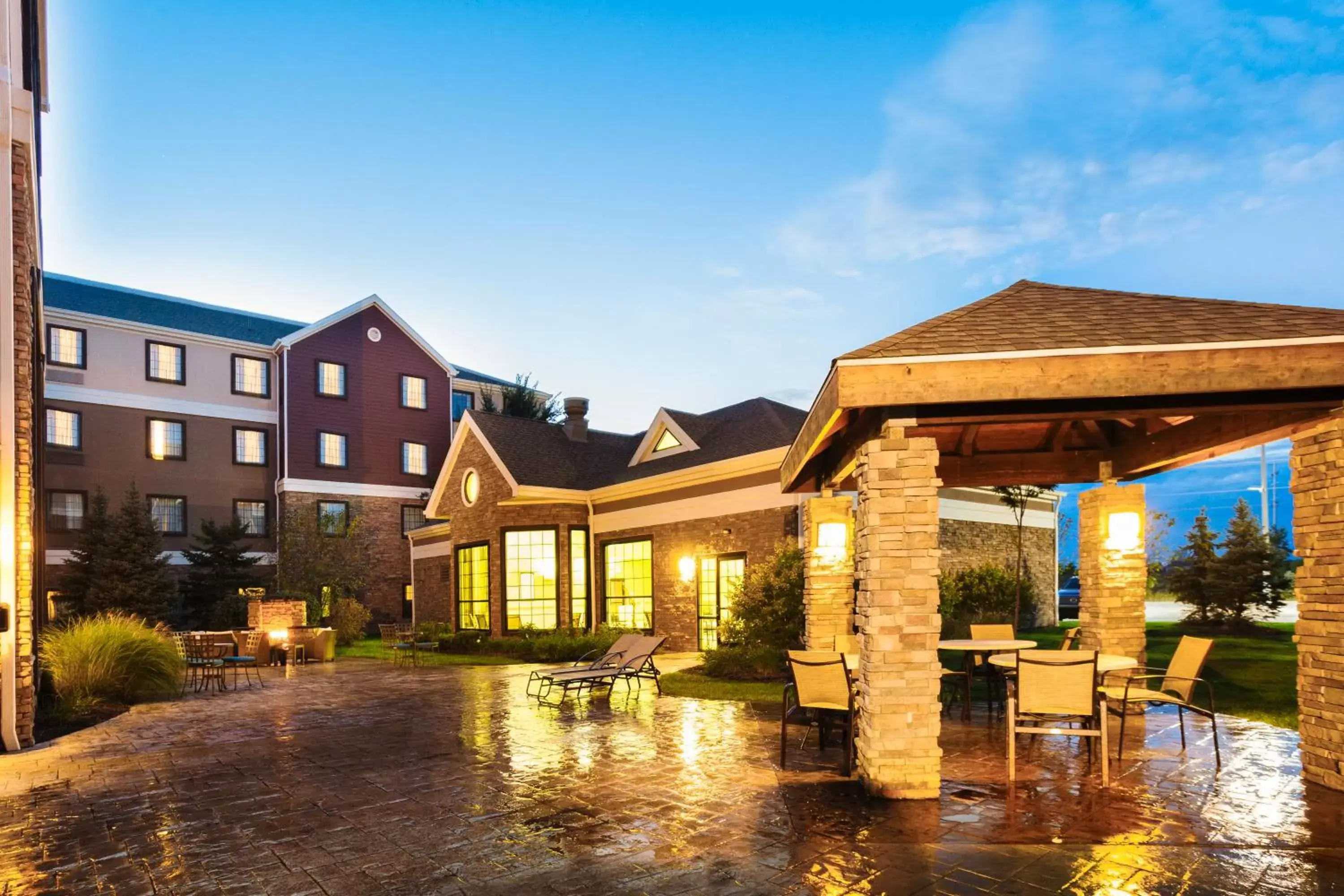 Other, Property Building in Staybridge Suites Toledo/Maumee, an IHG Hotel