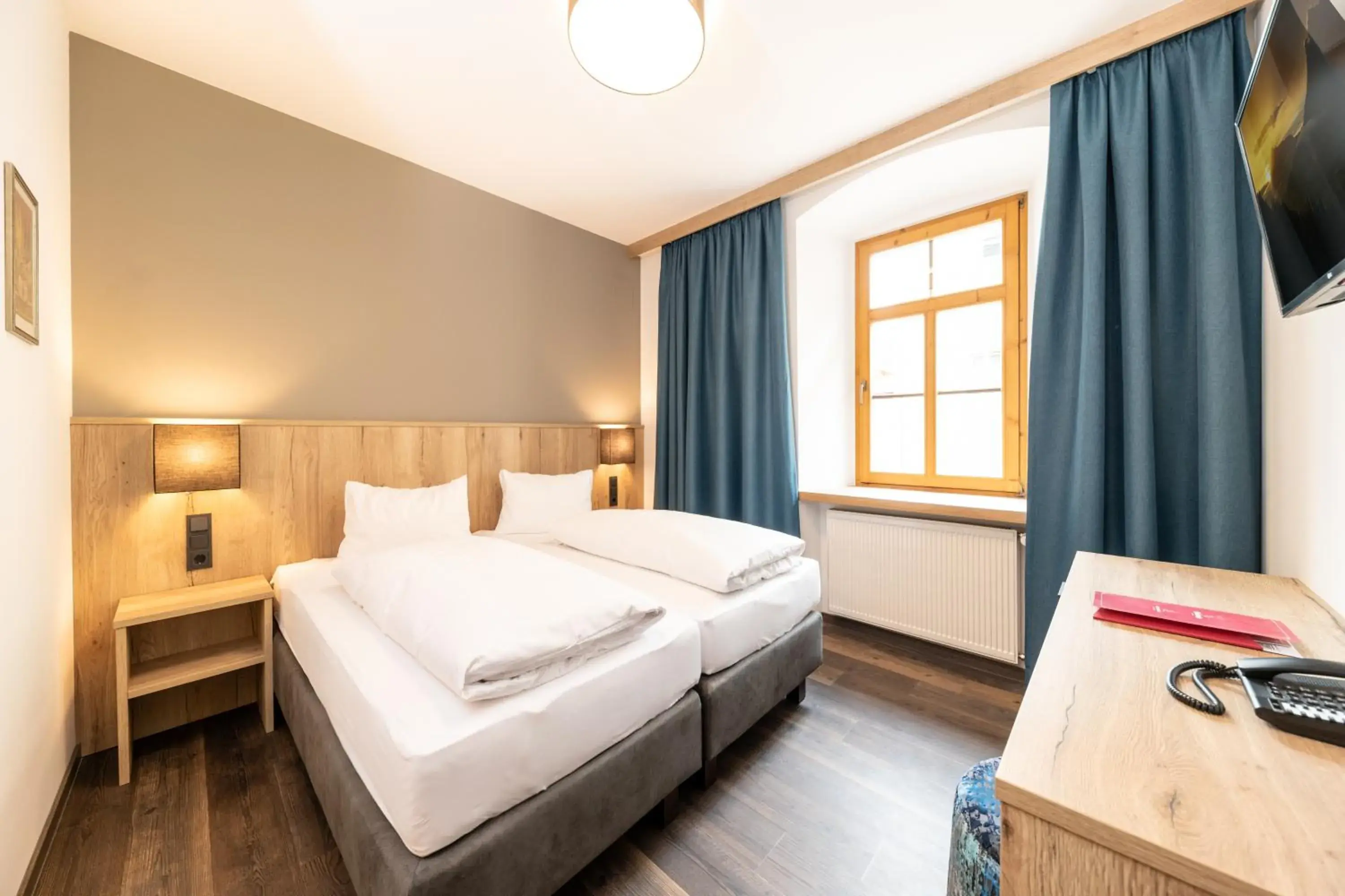Bedroom, Bed in Hotel Heitzmann