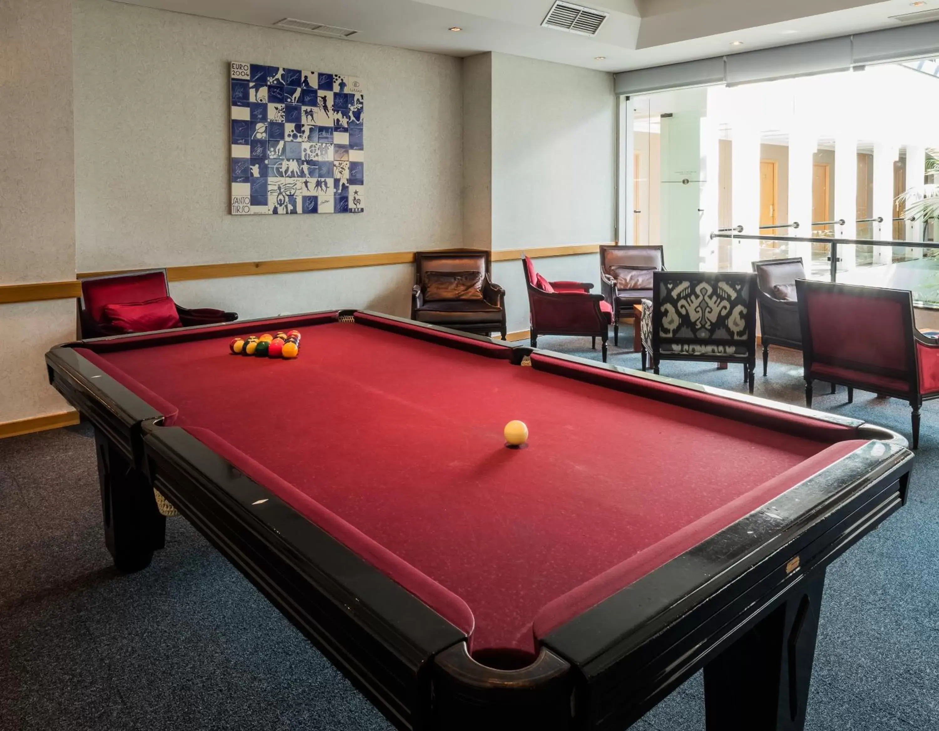 Communal lounge/ TV room, Billiards in Cidnay Santo Tirso - Charming Hotel & Executive Center