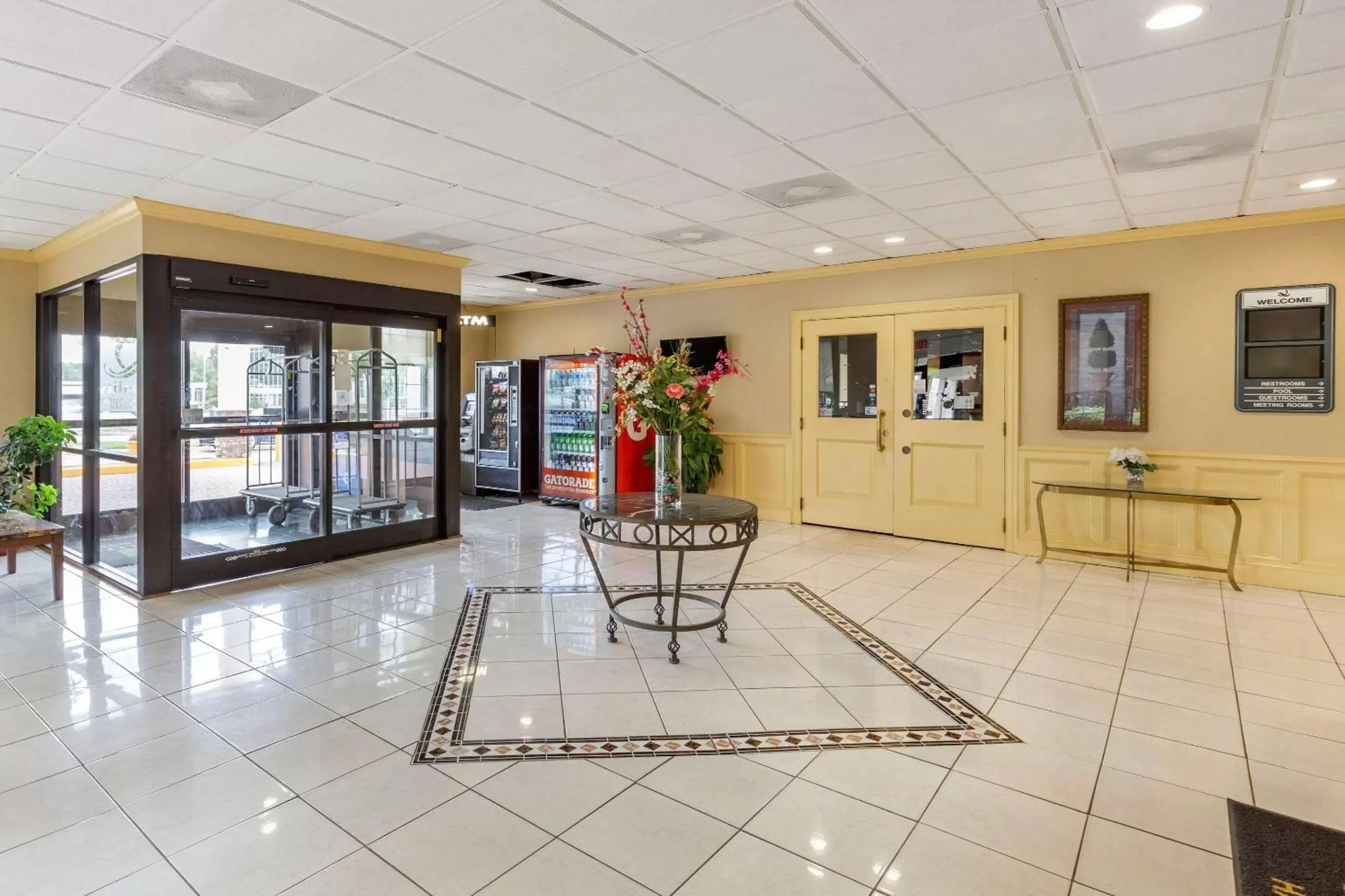 Lobby or reception in Quality Inn & Suites Hanes Mall Lobby or reception in Quality Inn & Suites Hanes Mall