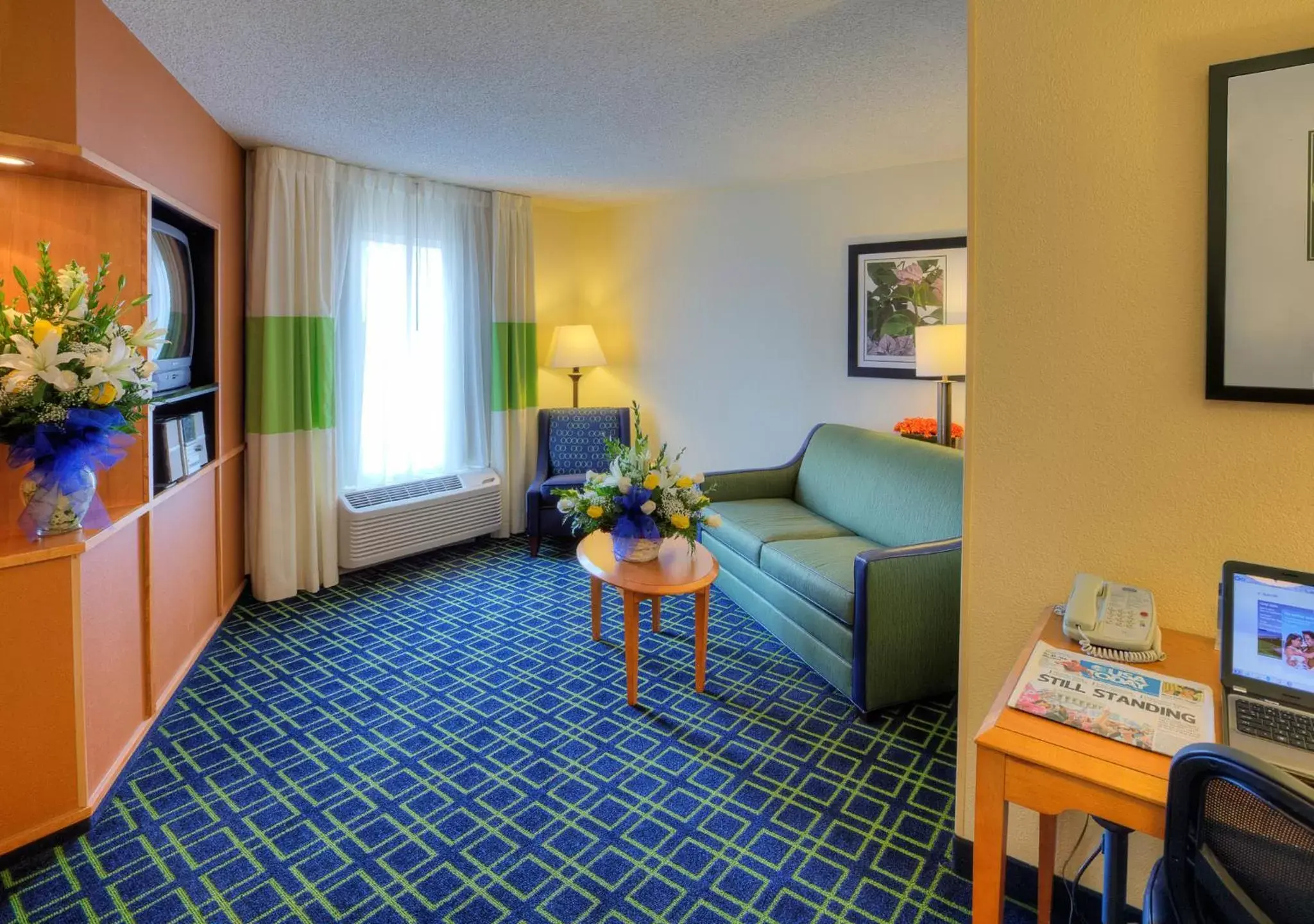 Bedroom, Seating Area in Fairfield Inn & Suites Laredo