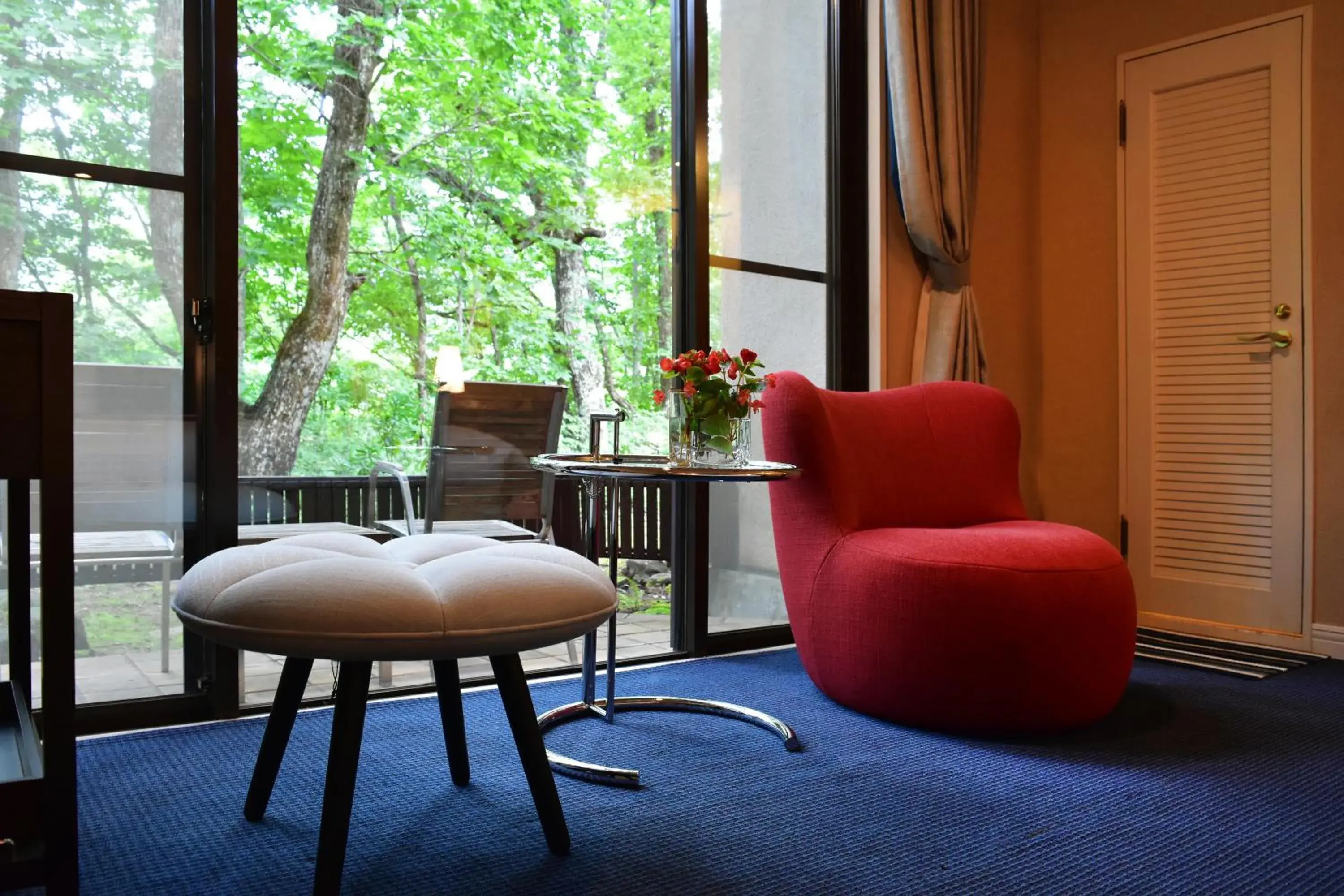 Photo of the whole room, Seating Area in Hakuba Resort Hotel La Neige Higashikan