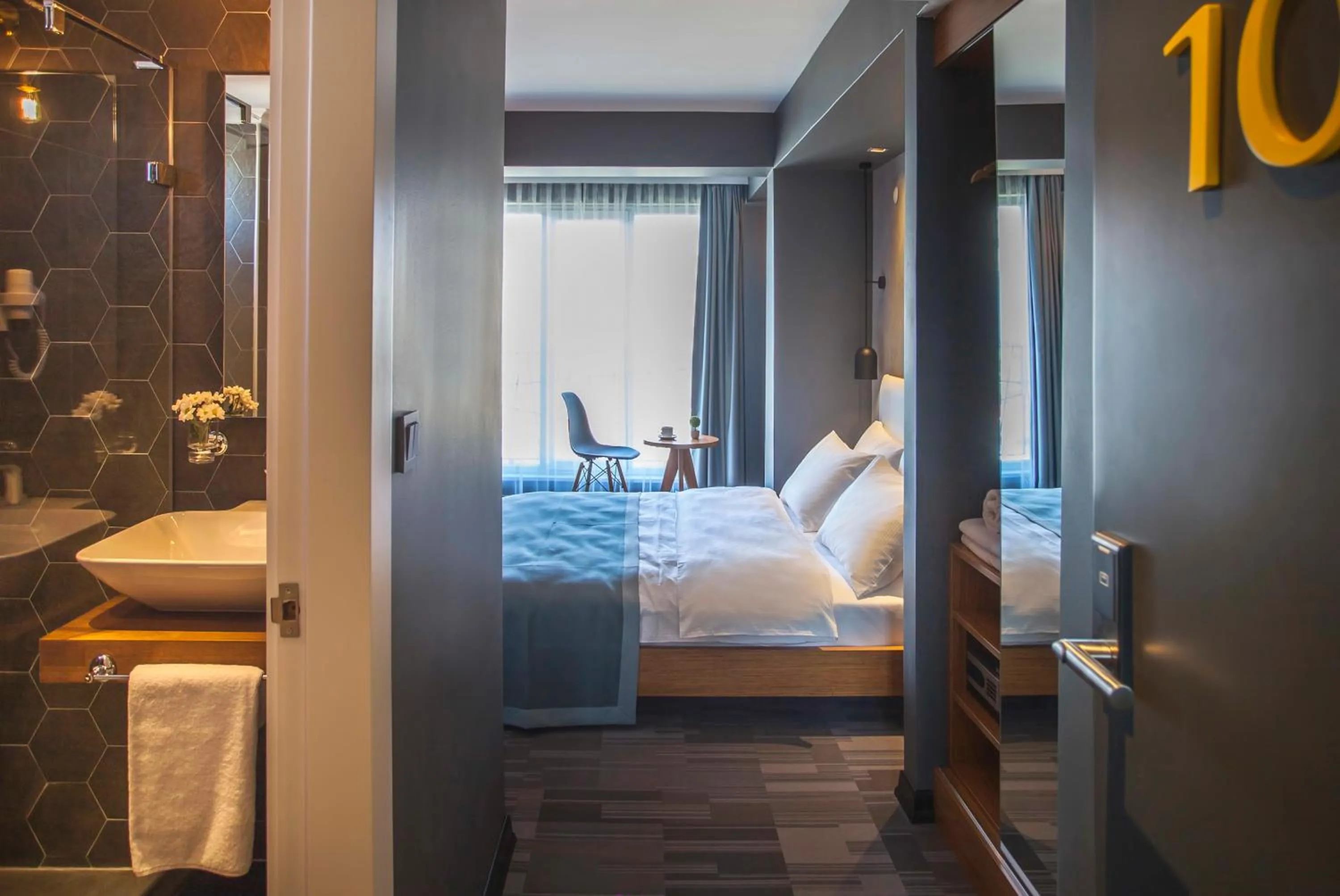 Photo of the whole room, Bed in Hotel Cura