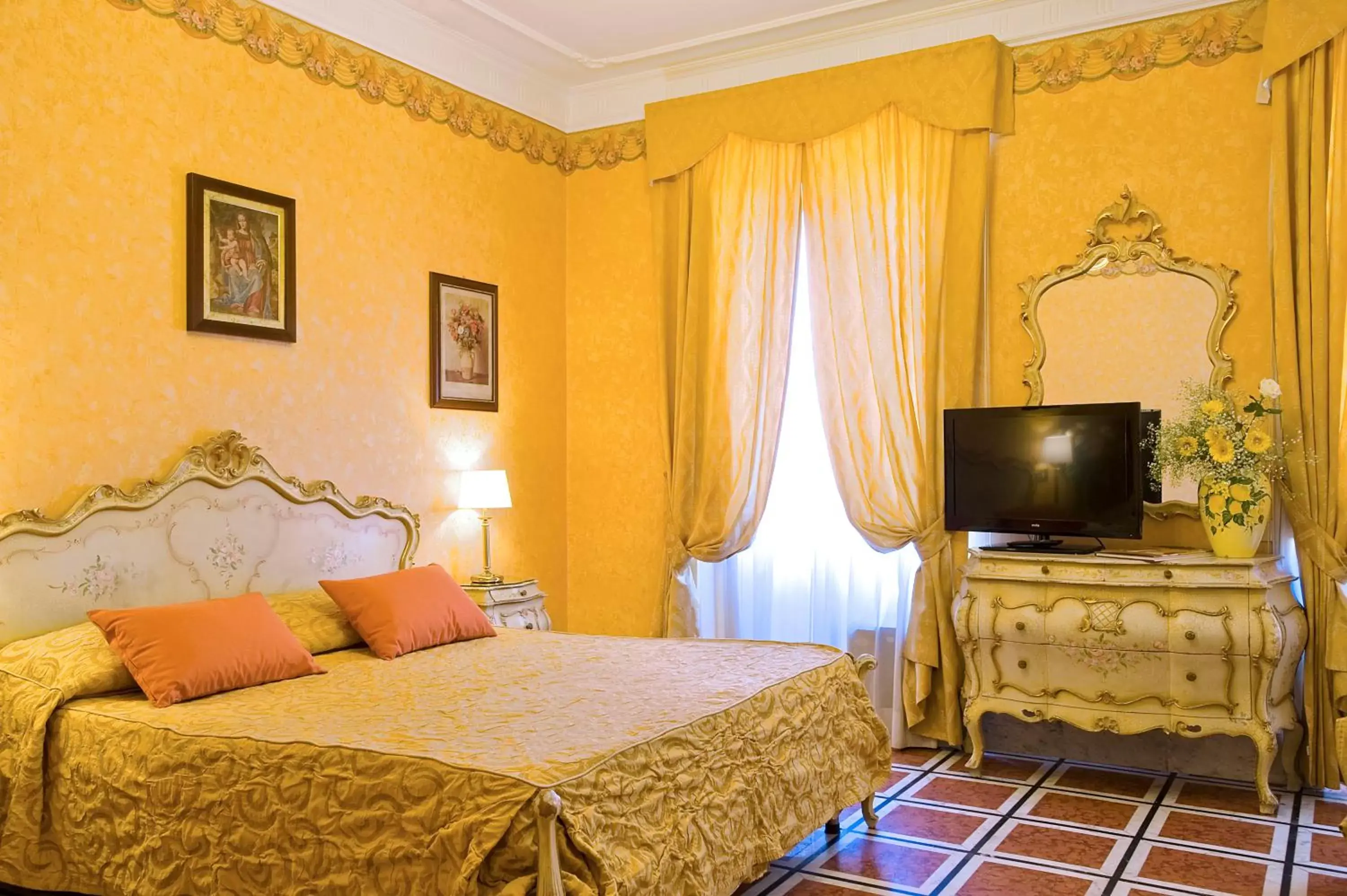 TV and multimedia, Bed in Hotel Villa San Lorenzo Maria
