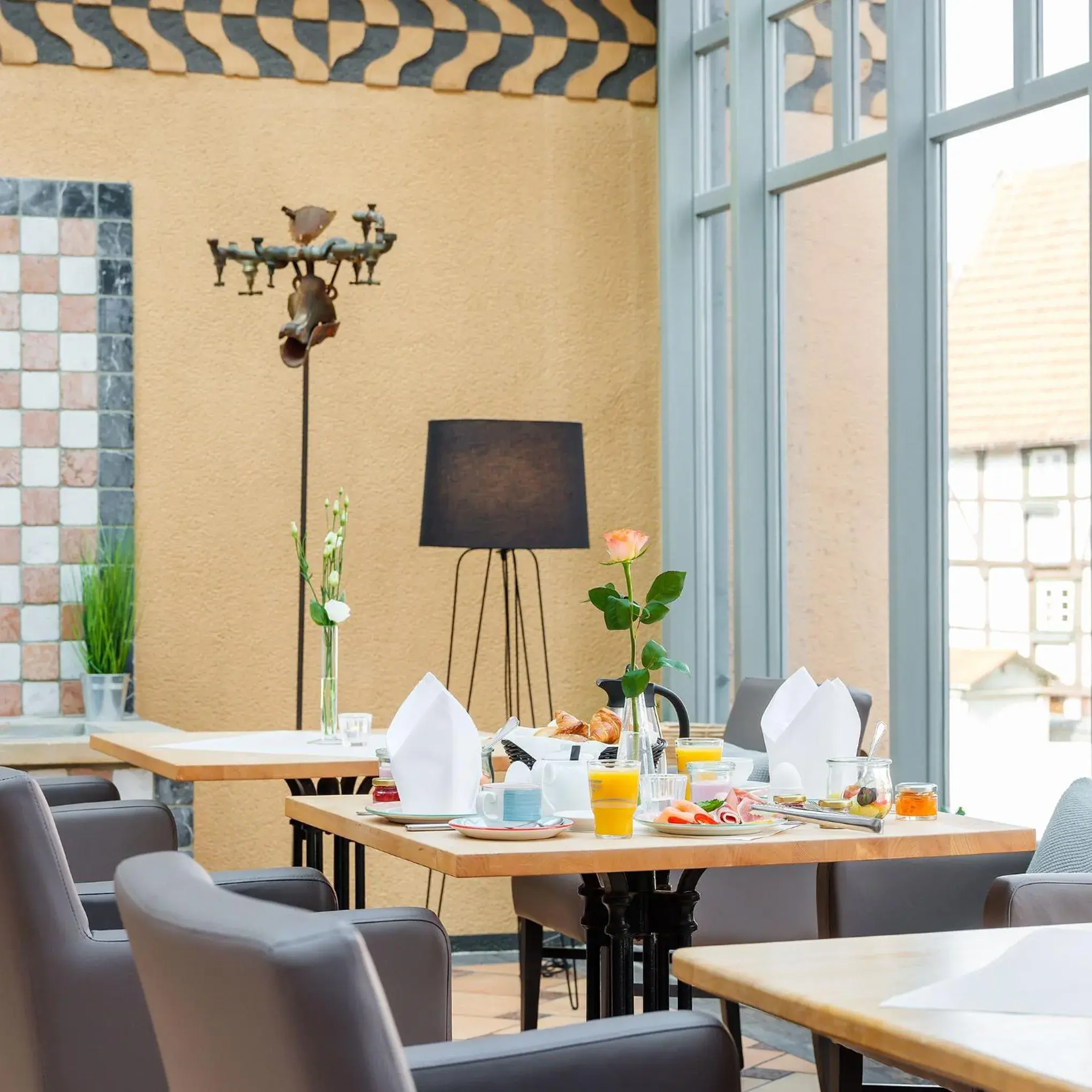 Breakfast, Restaurant/Places to Eat in Hotel Arminius