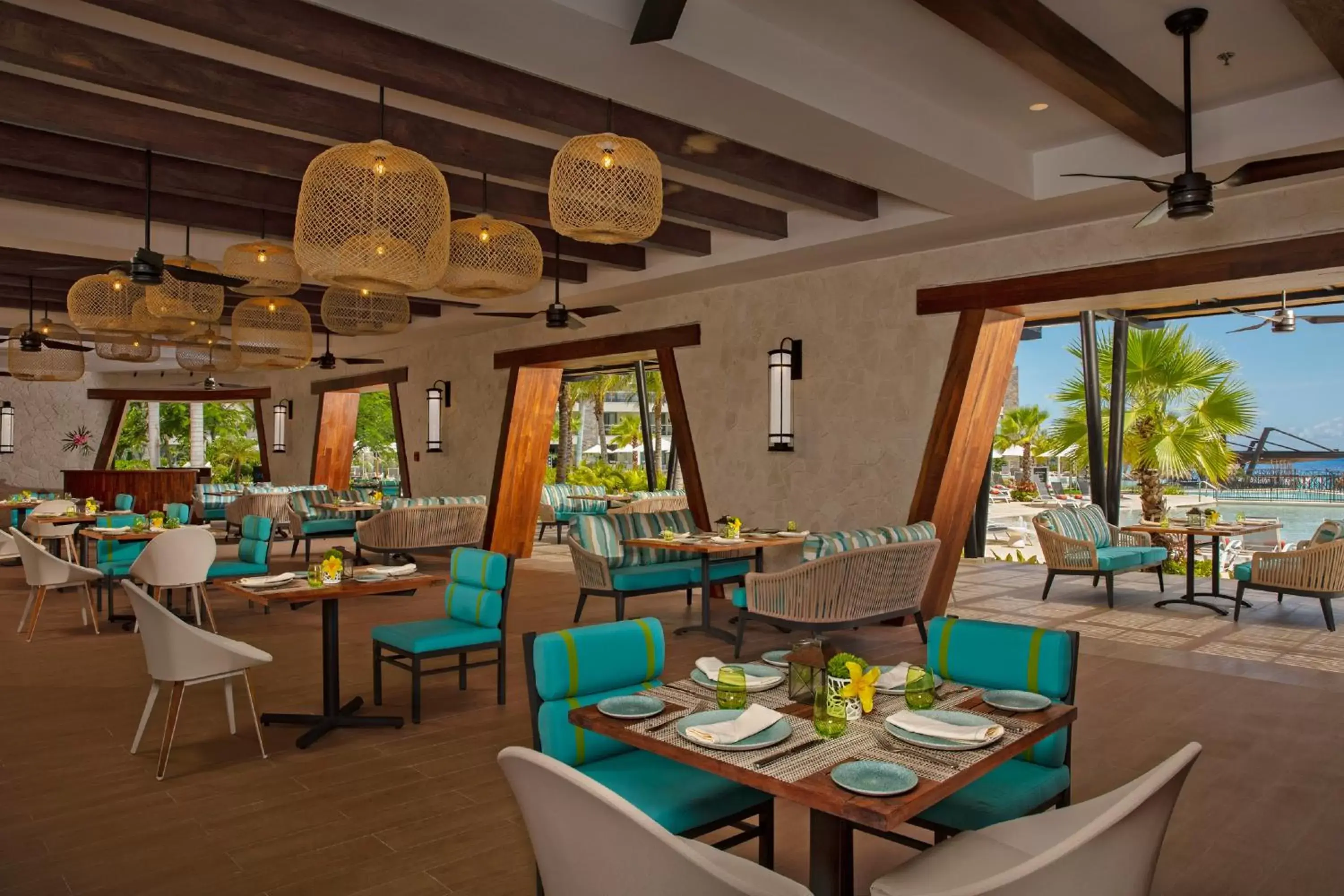 Restaurant/Places to Eat in Dreams Natura Resort & Spa - All Inclusive