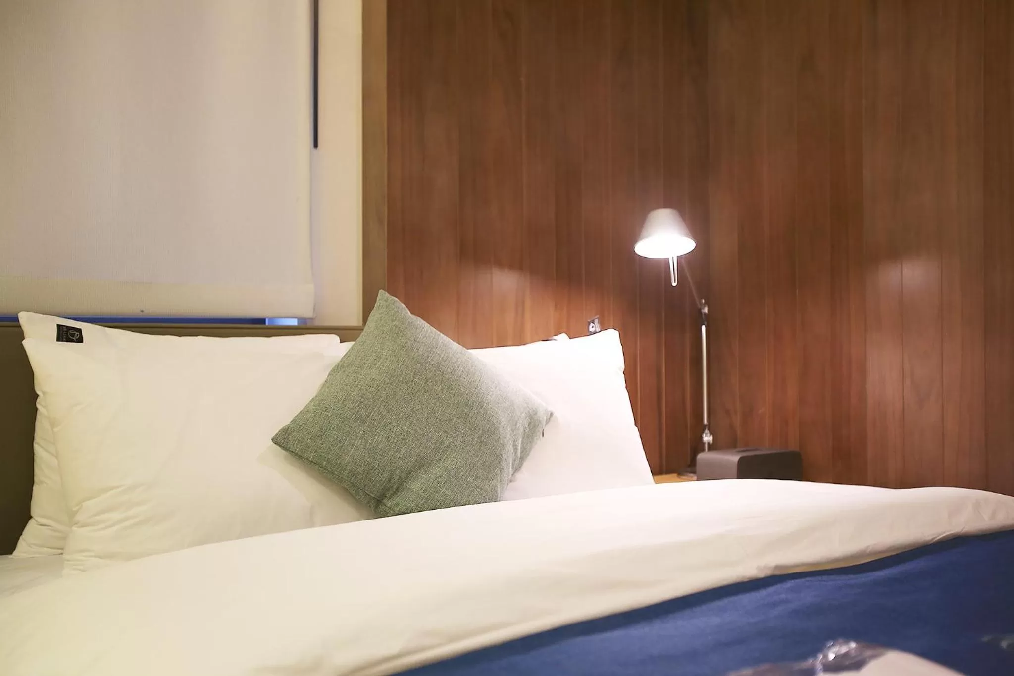 Bed in Delight Hotel Jamsil