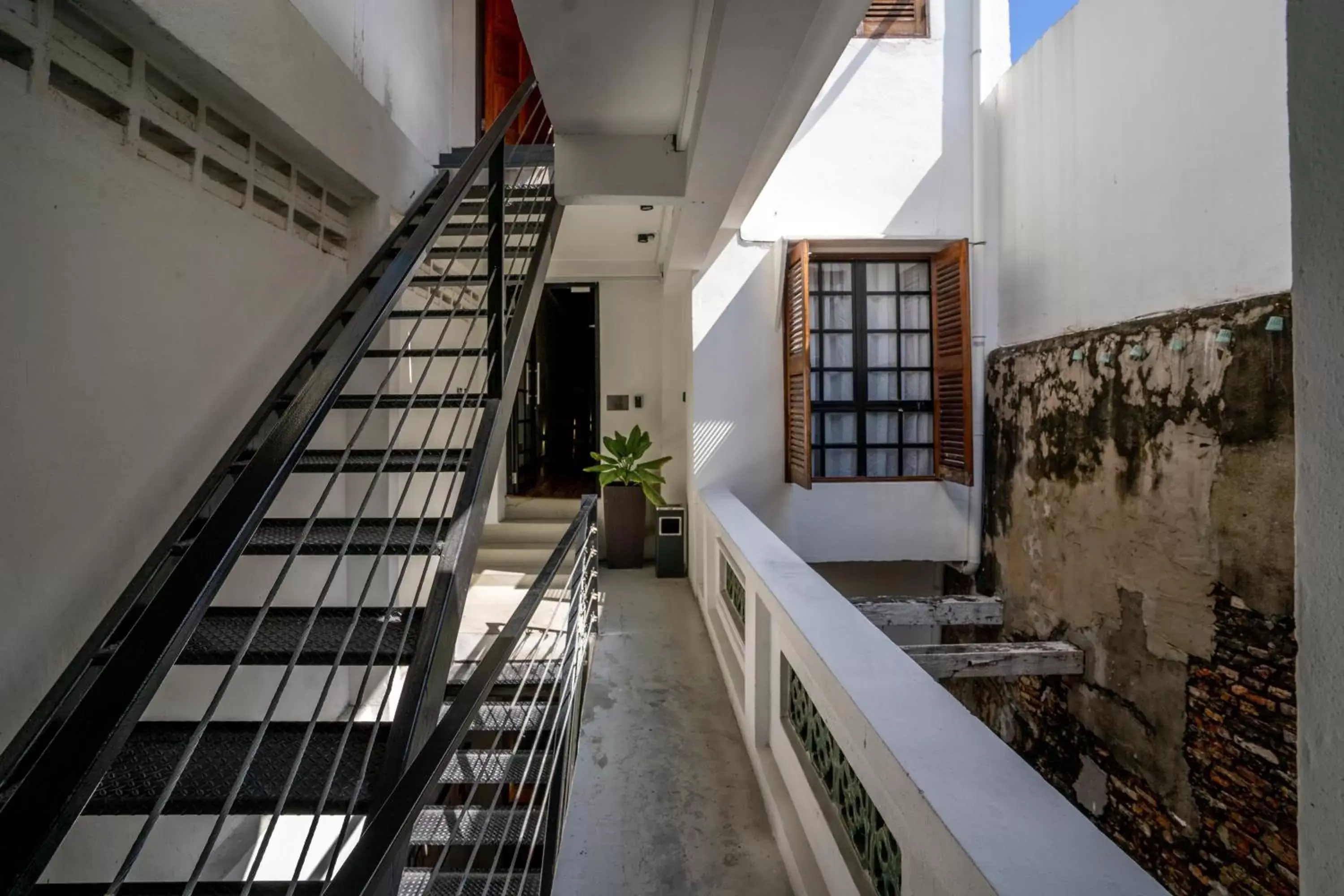 Patio, Balcony/Terrace in RARE Heritage House