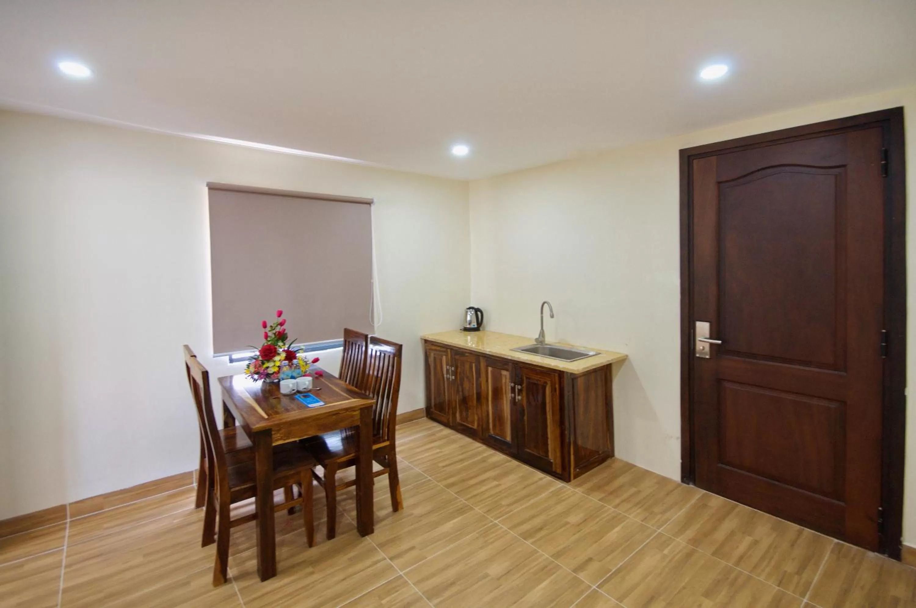 Kitchen or kitchenette in Harvey Hotel & Apartments
