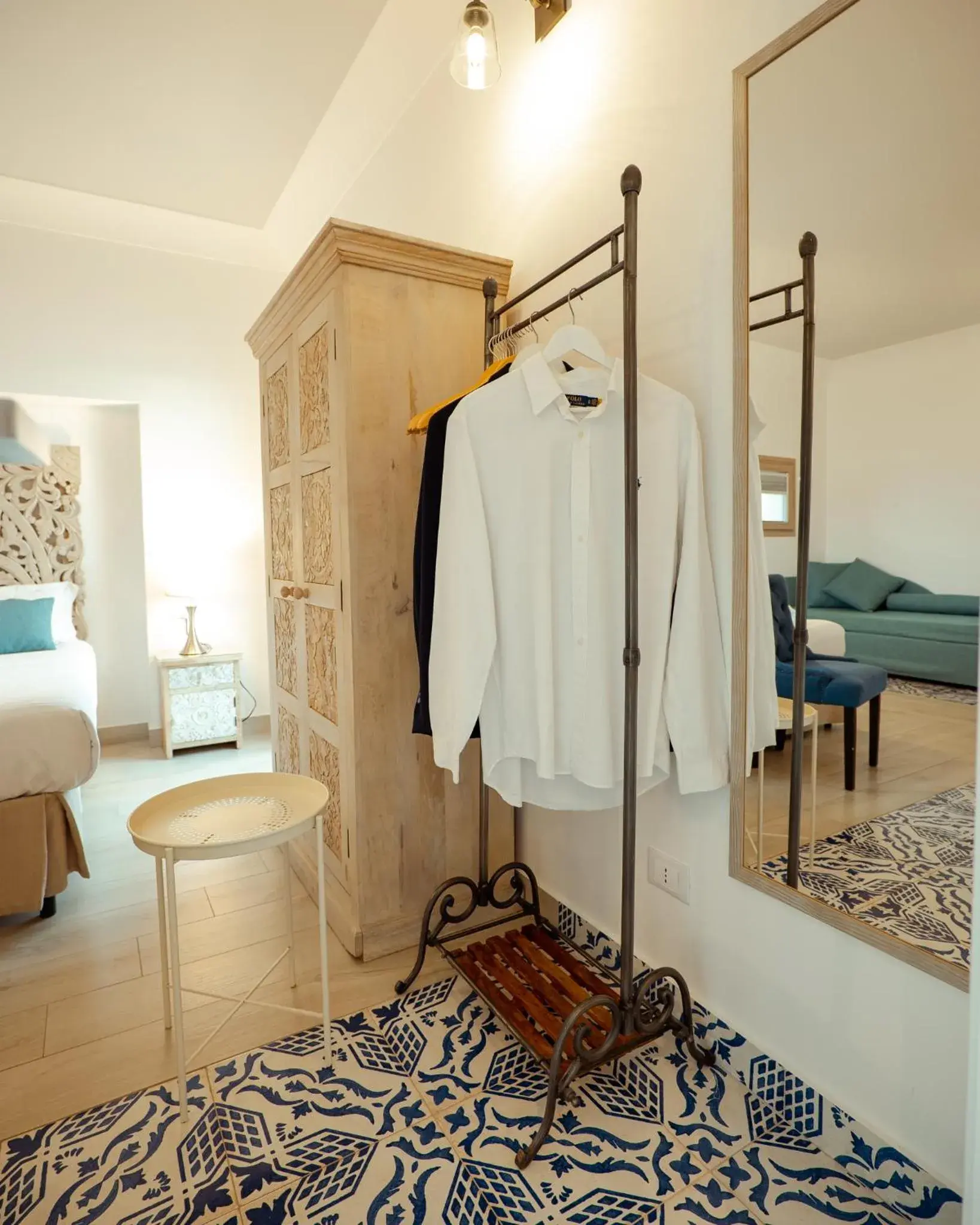 Bed, Bathroom in domus maris relais boutique hotel