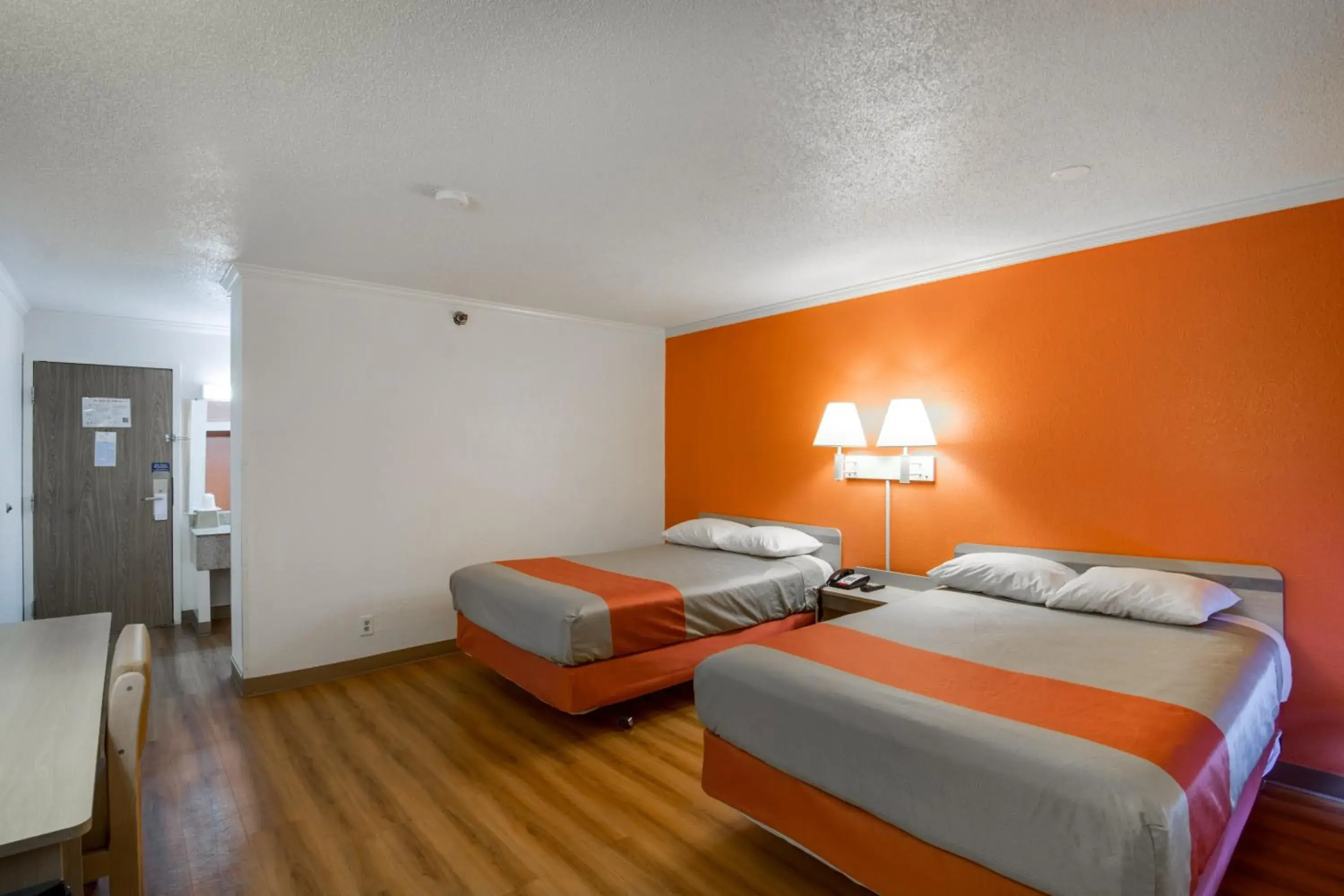 Bedroom, Room Photo in Motel 6-Waukegan, IL