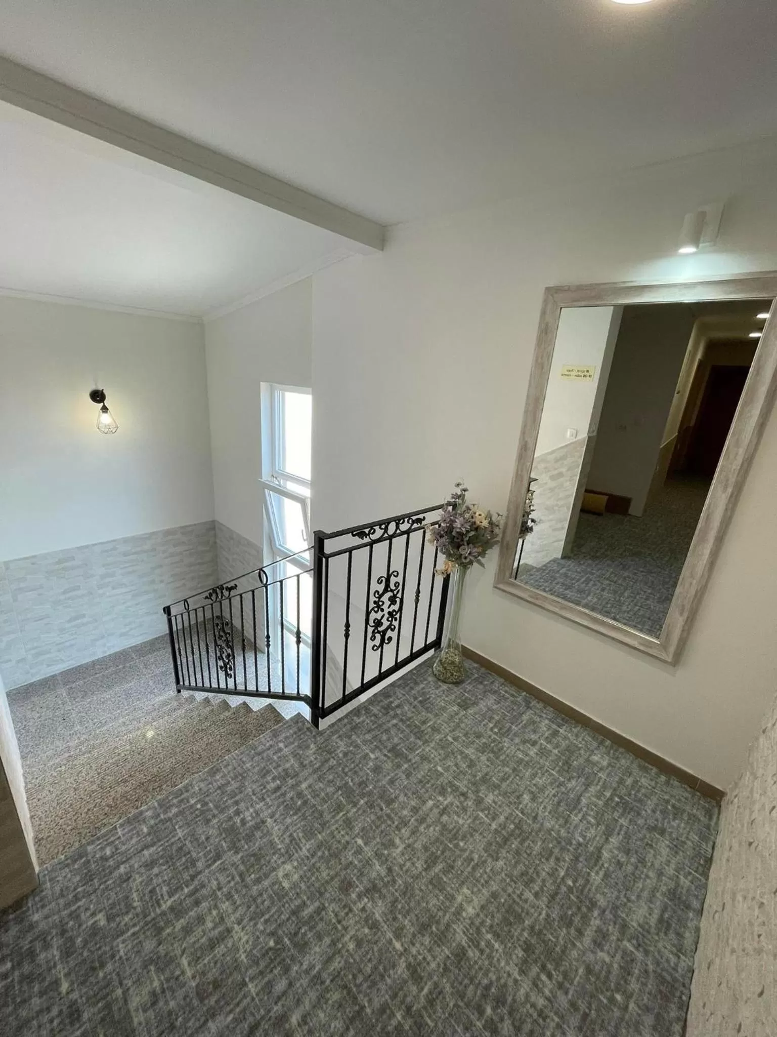 Property building, Bed in Hotel - Villa Lejla