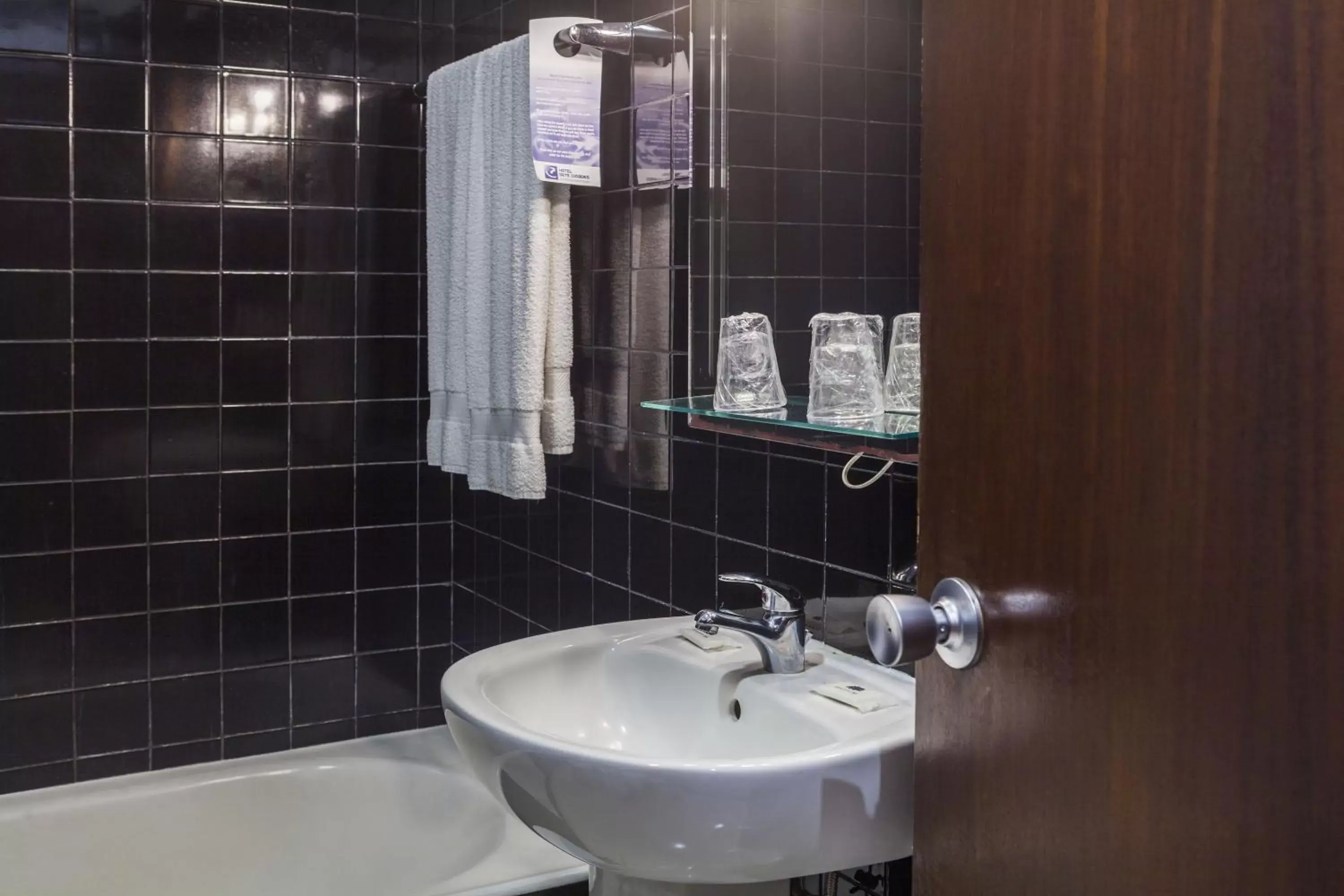 Bathroom in Hotel Sete Cidades