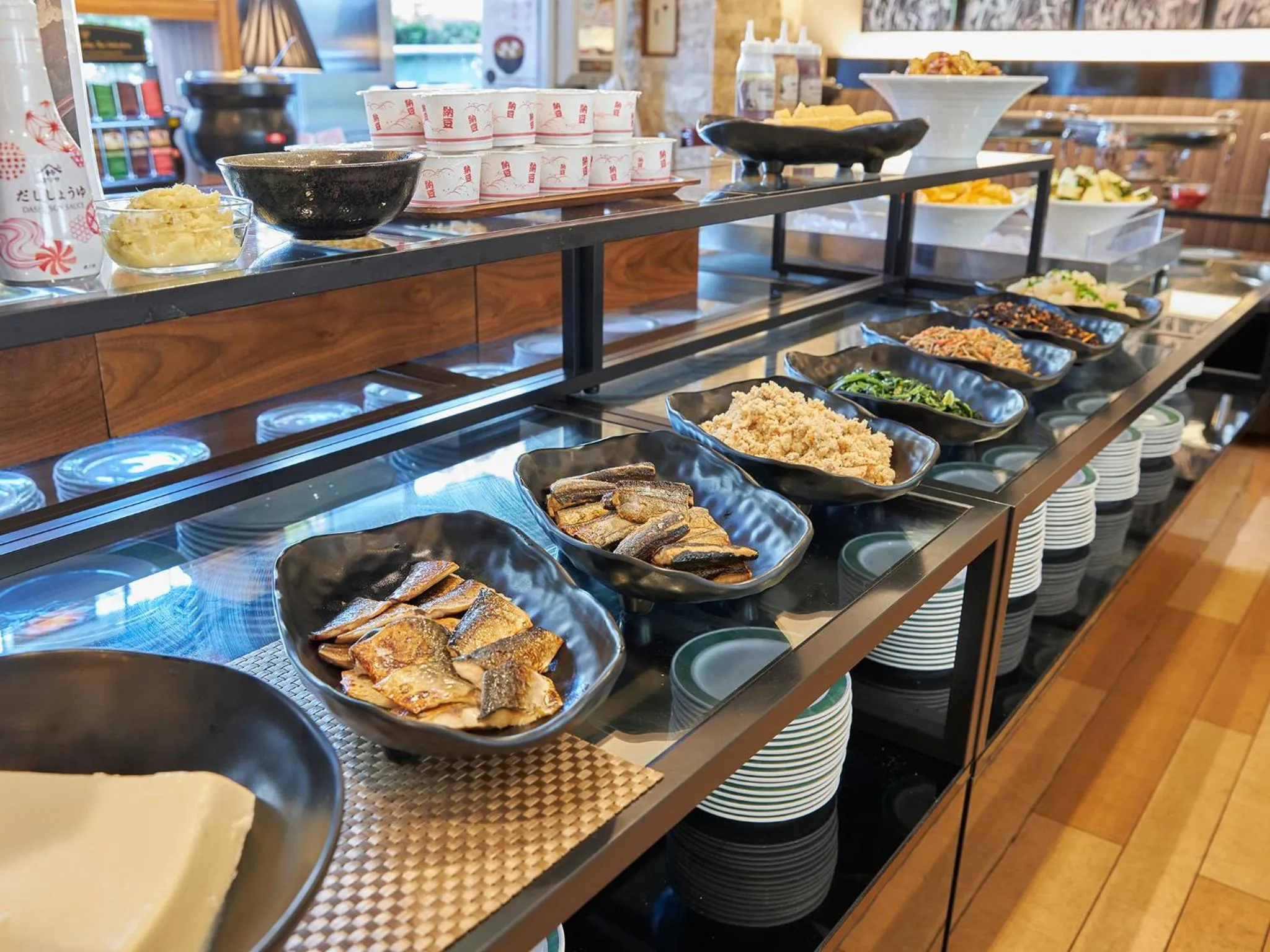 Restaurant/places to eat in Hearton Hotel Nishi Umeda