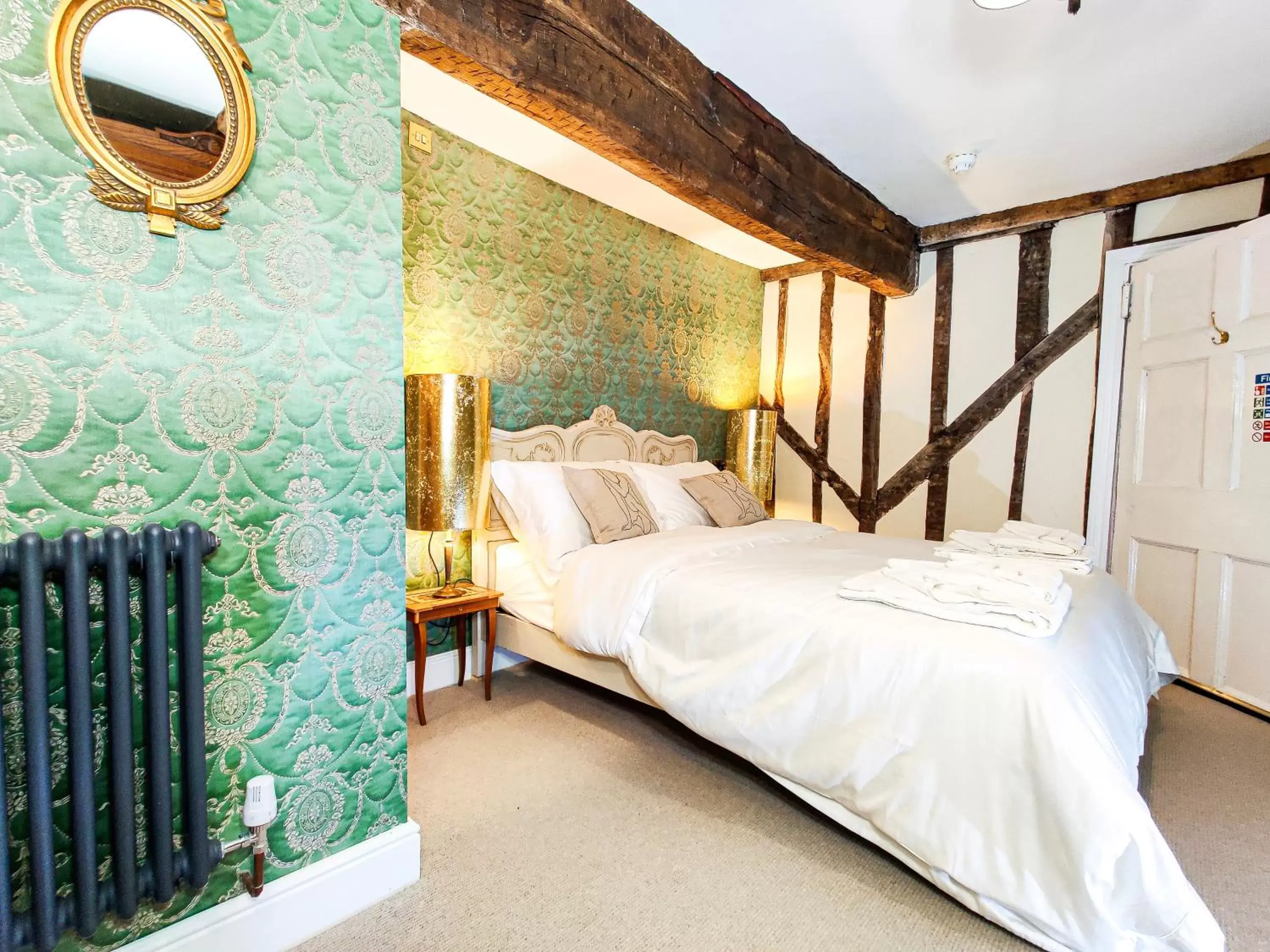 Deluxe Double Room with Balcony - single occupancy in Plas Dolguog Deluxe Double Room with Balcony - single occupancy in Plas Dolguog